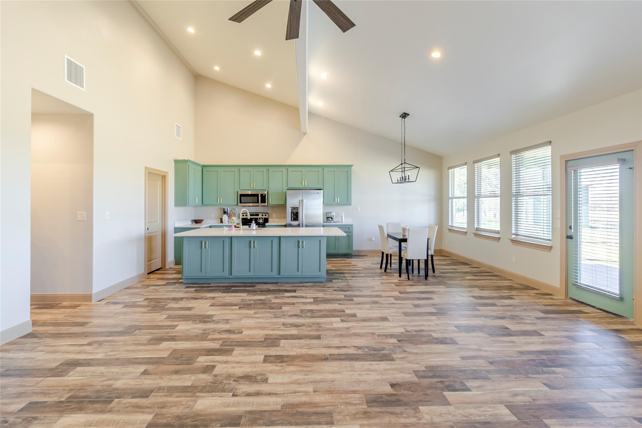 303 Bobs Trl # C, Bastrop, TX 78602