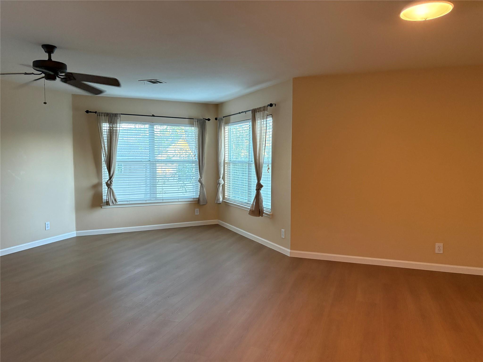 88 Elm Hill Ct, San Marcos, TX 78666