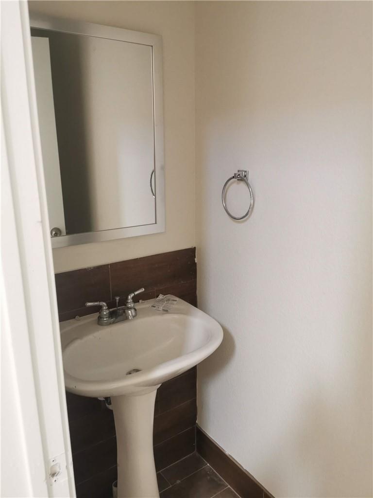 3207 Barksdale Dr, Austin, TX 78725