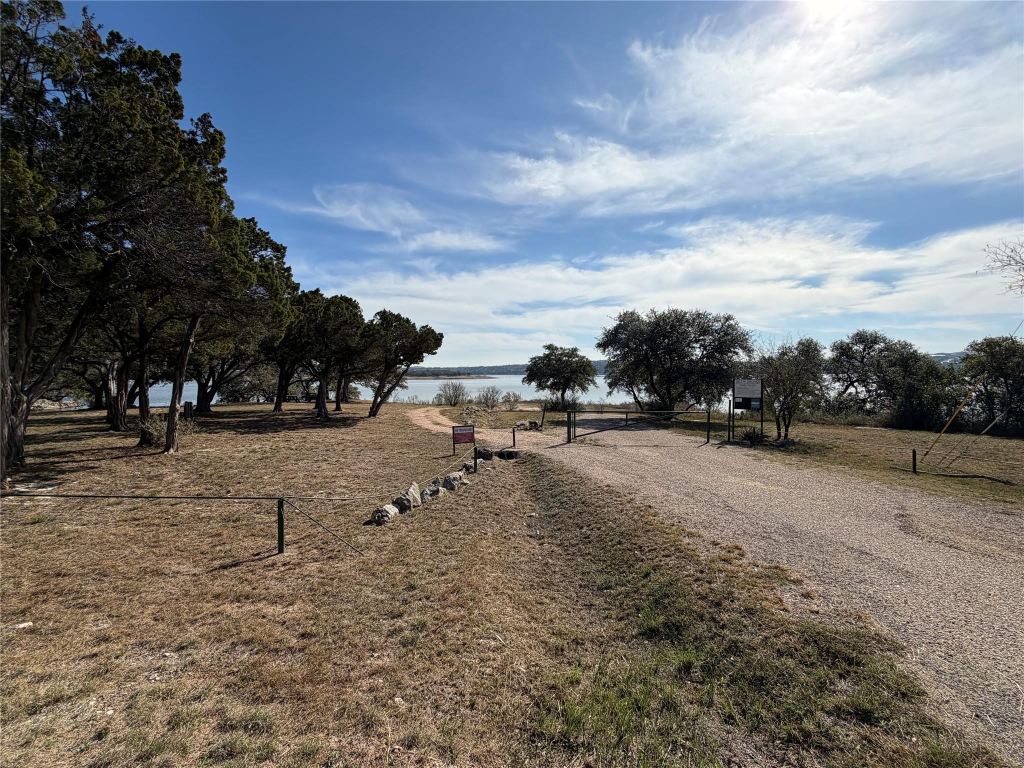 918 Debco Ln, Spicewood, TX 78669