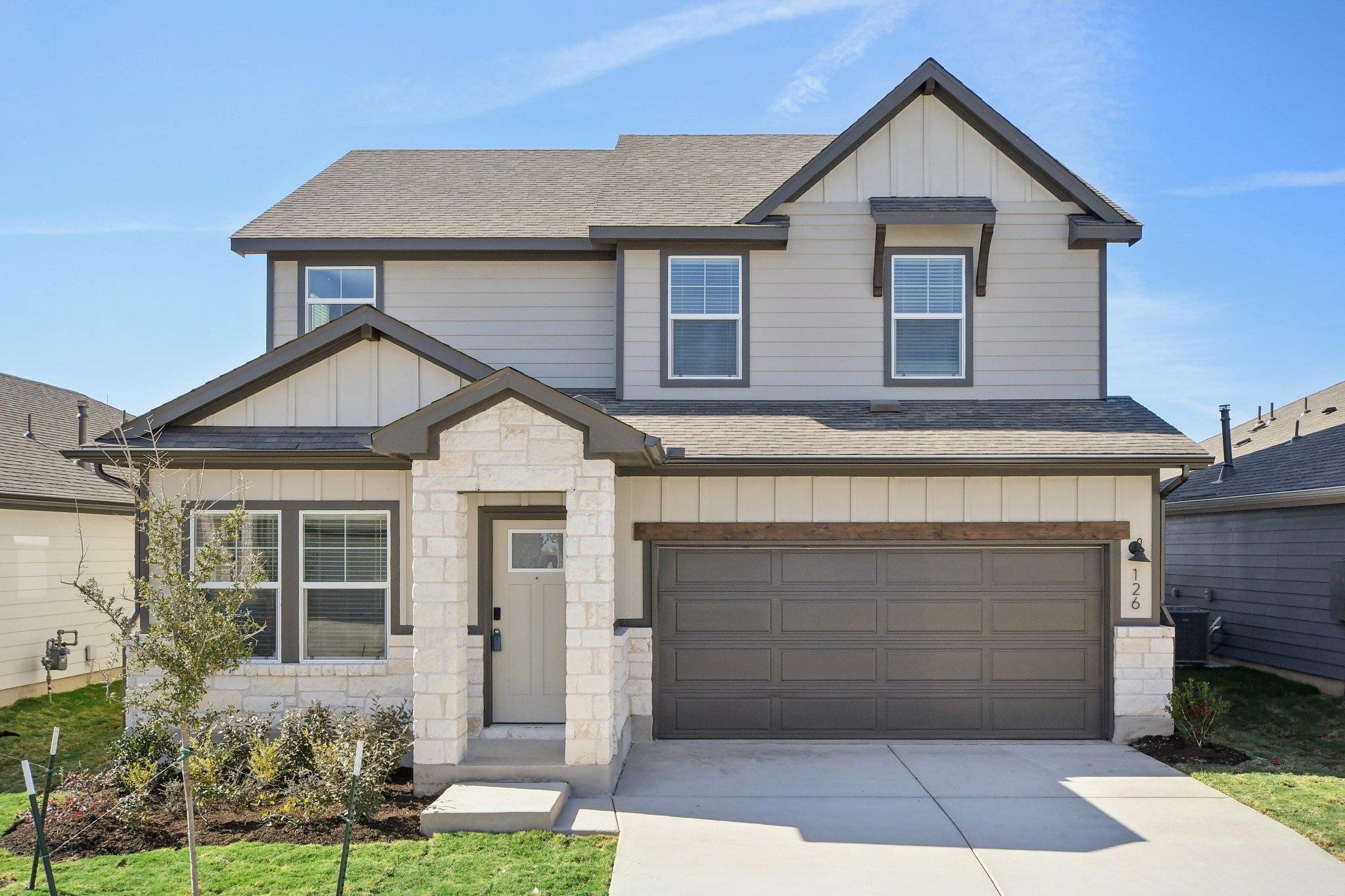 126 Holmby Dr, Hutto, TX 78634