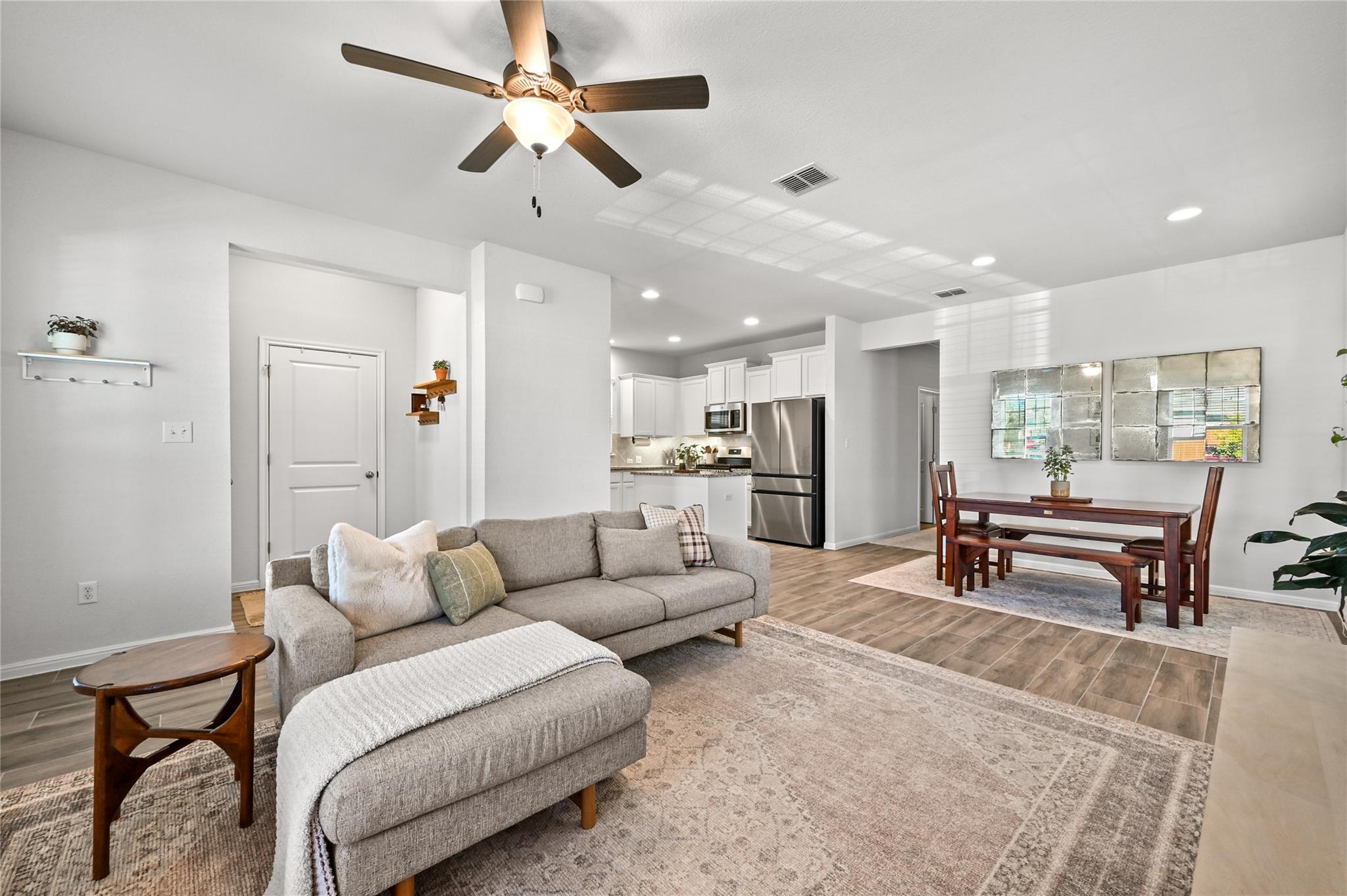 209 Duck Creek Trl, San Marcos, TX 78666