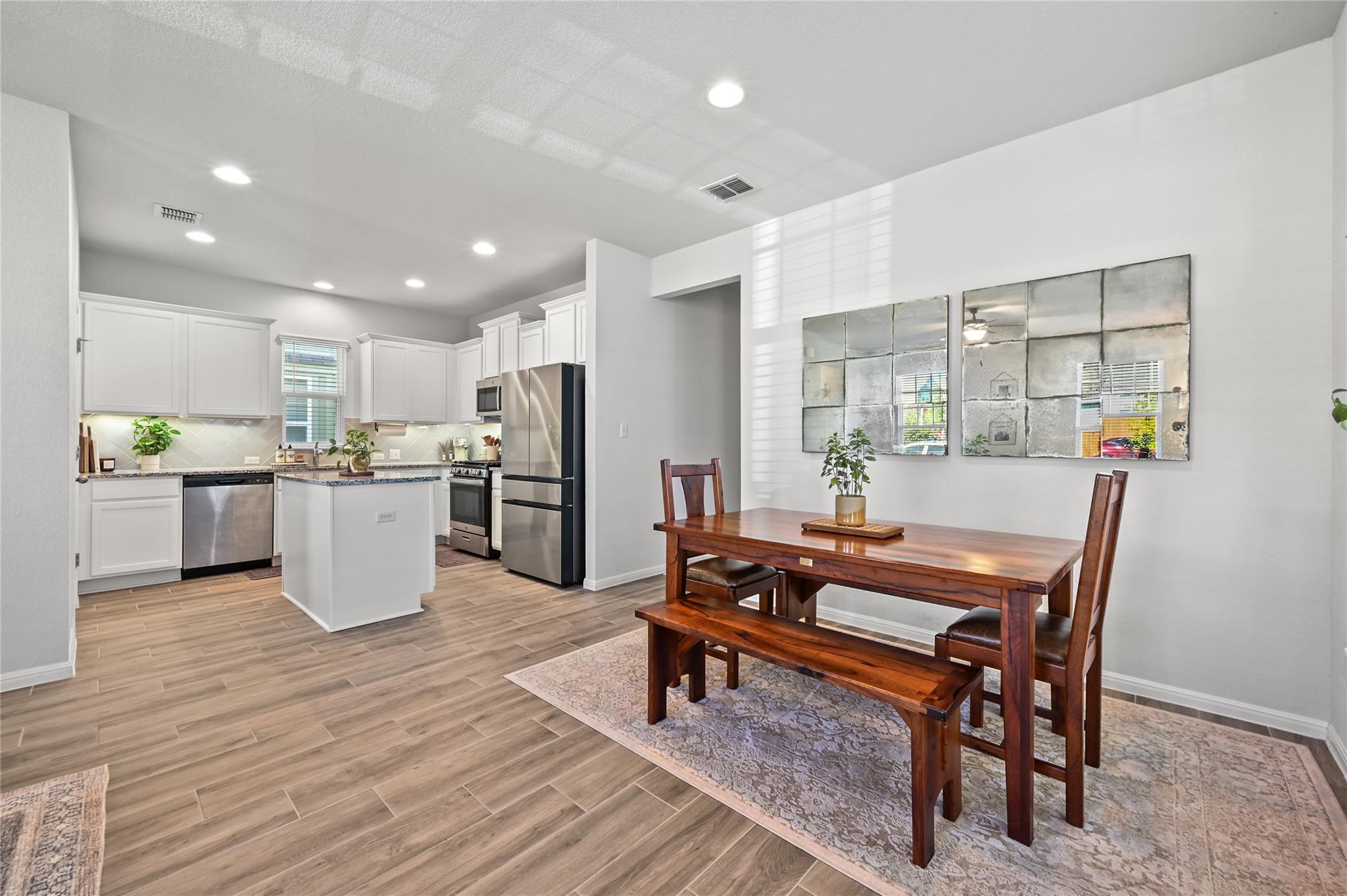 209 Duck Creek Trl, San Marcos, TX 78666