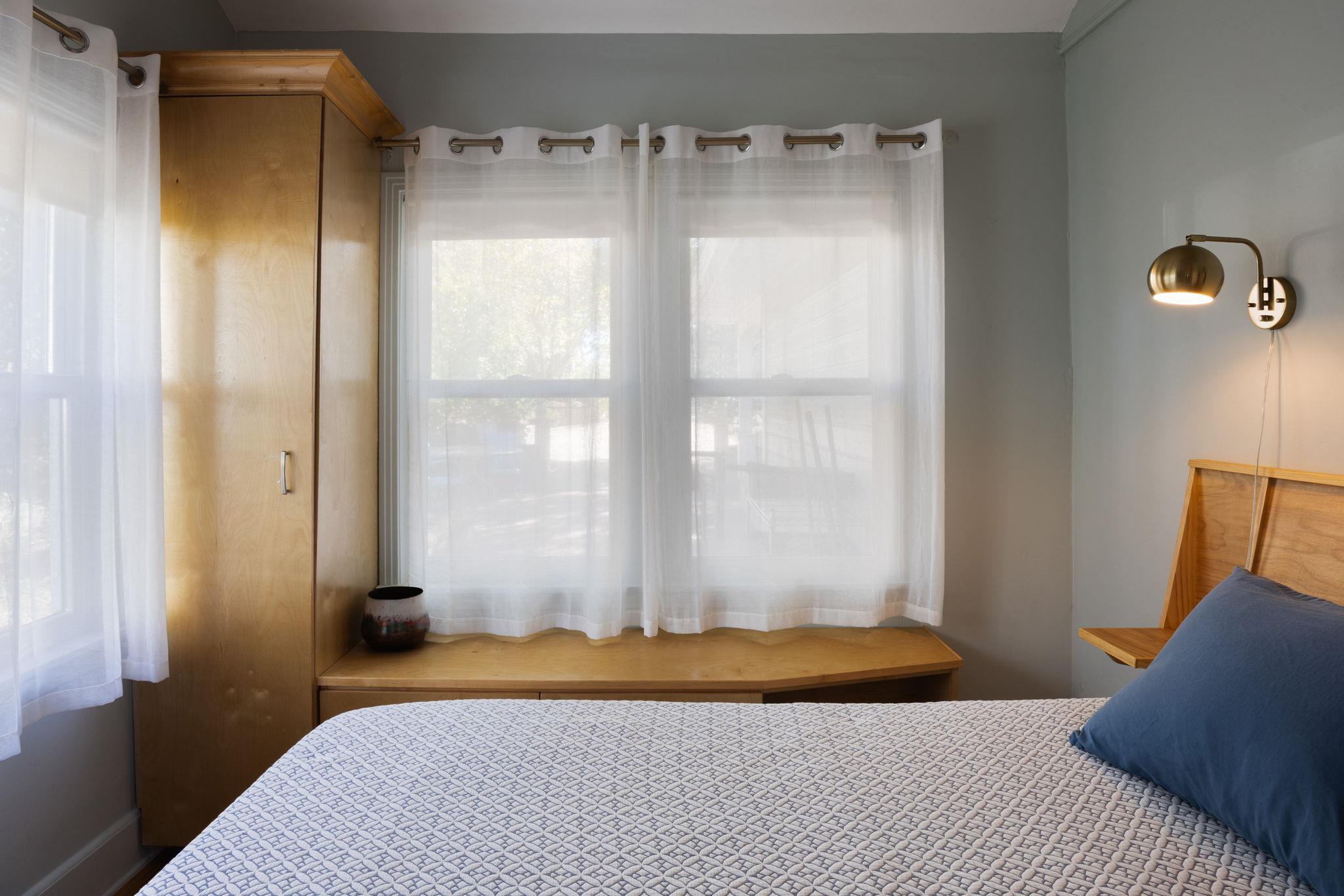 2102 Travis Heights Blvd, Austin, TX 78704