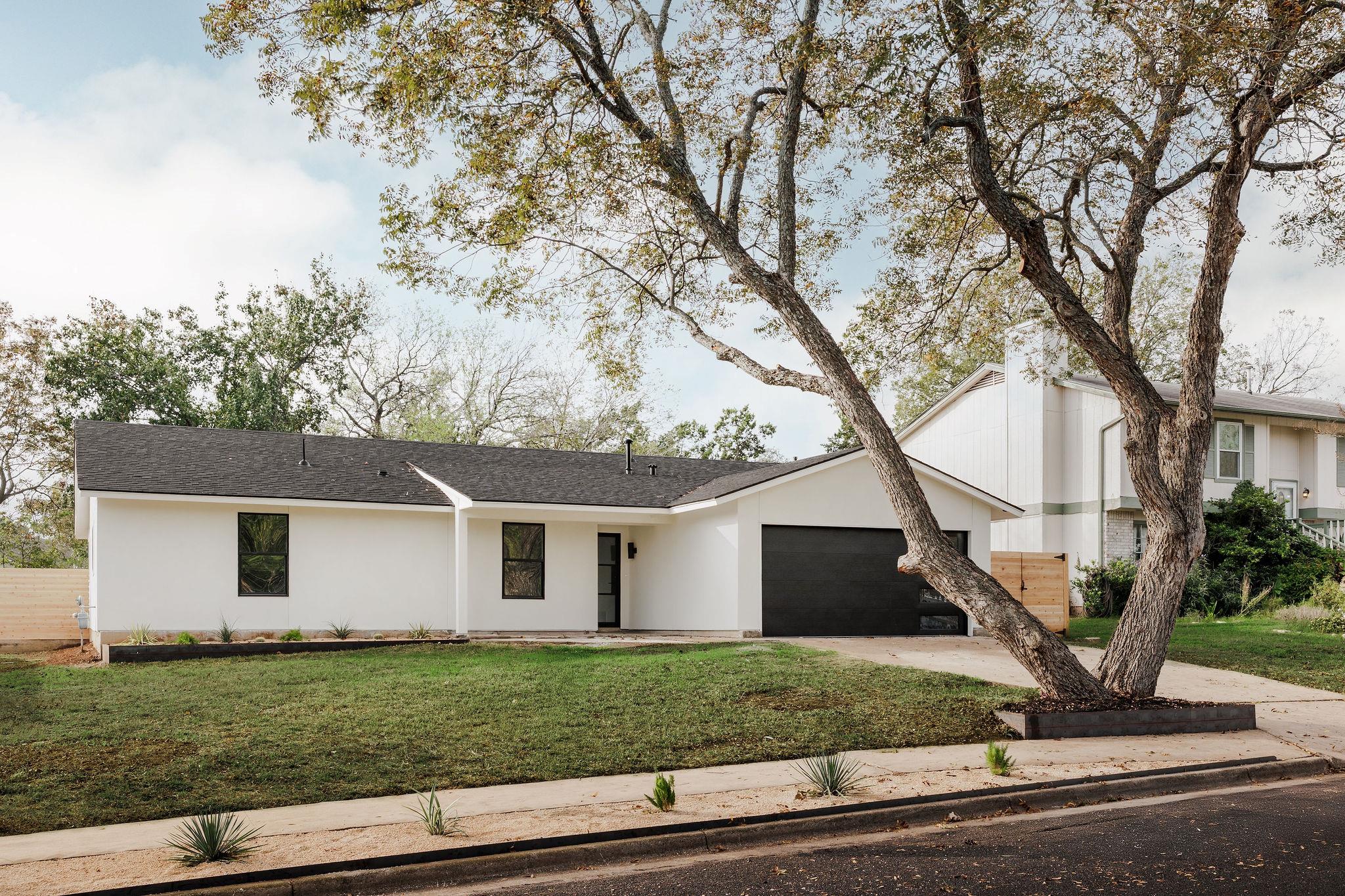 2009 Lear Ln, Austin, TX 78745