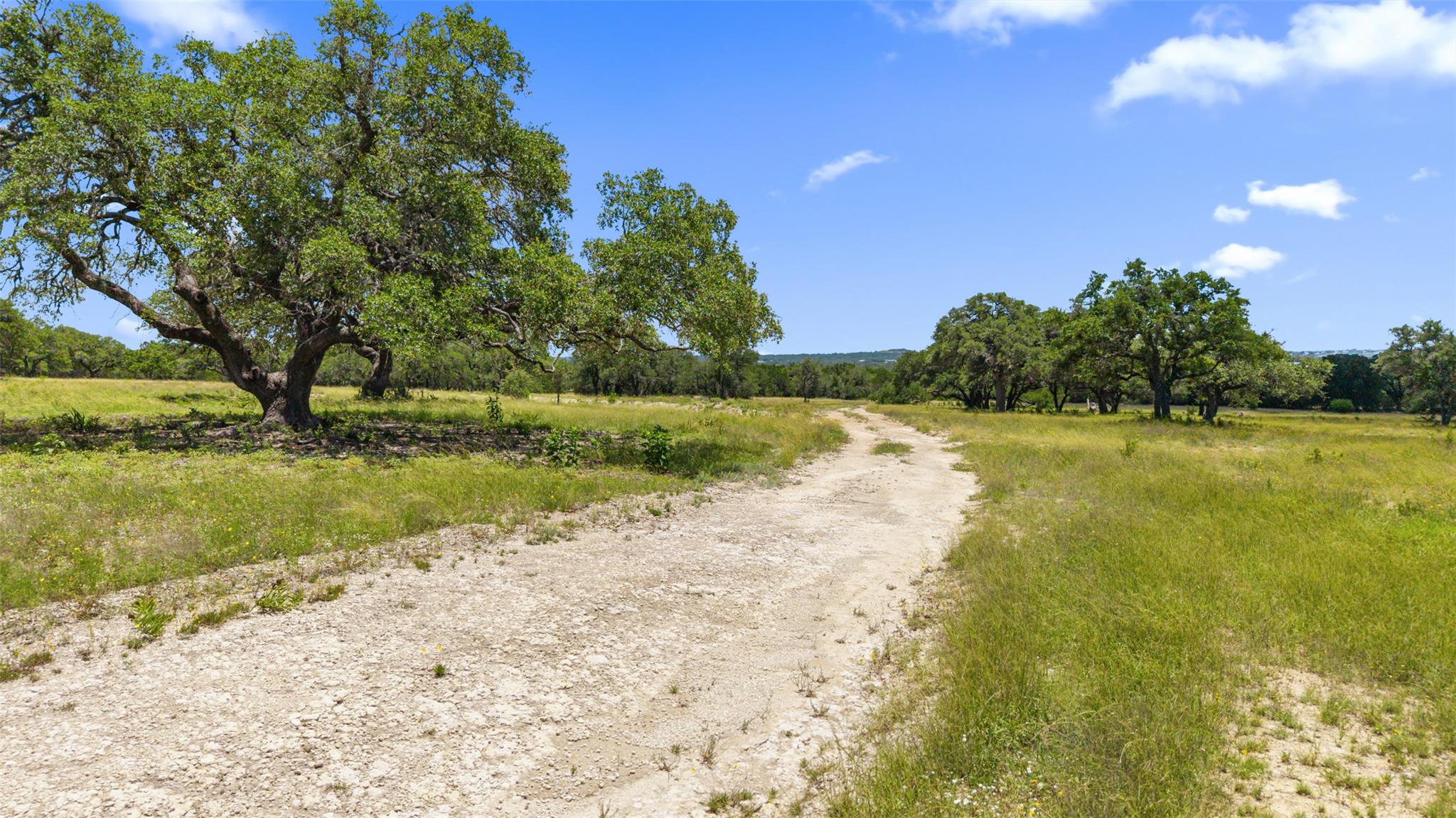 936 Lot 2 Lindeman Ln, Blanco, TX 78606