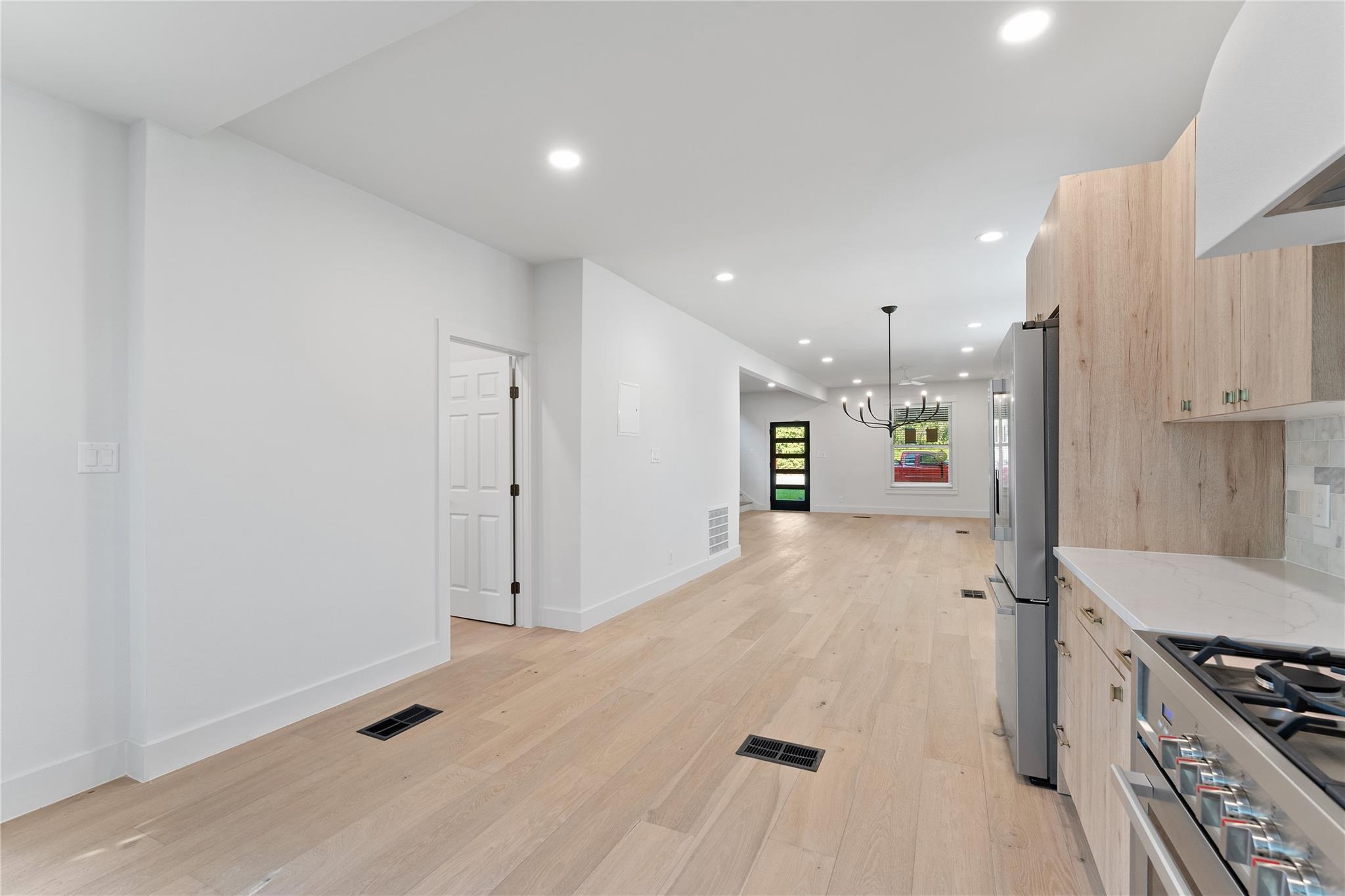 3301 Duval St, Austin, TX 78705