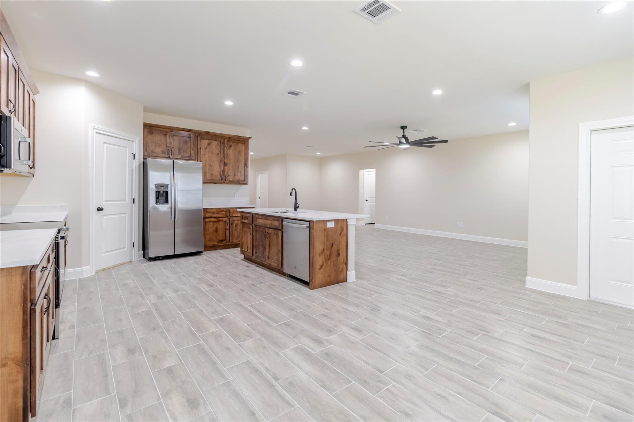 303 Bobs Trl # F, Bastrop, TX 78602