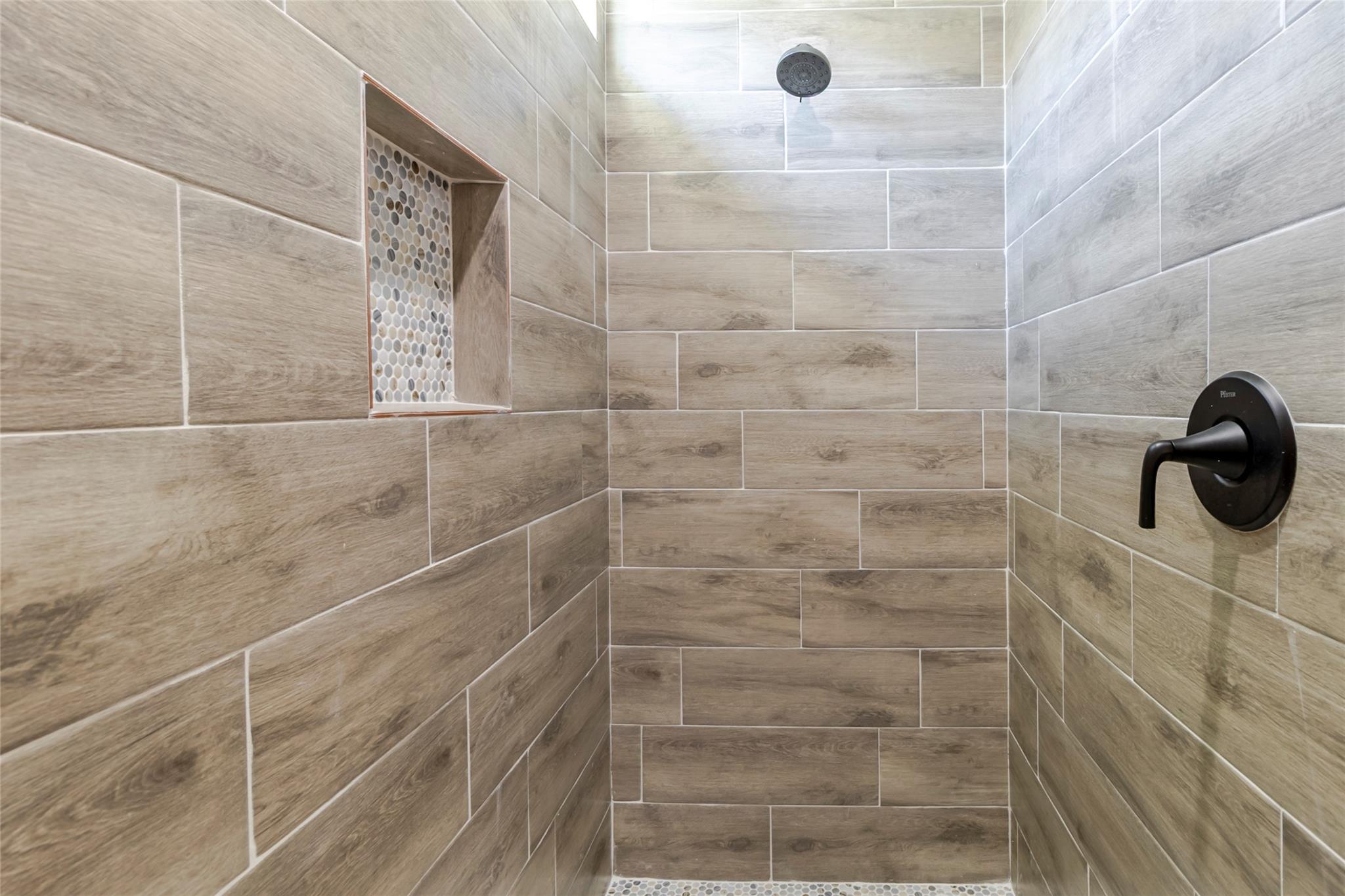 303 Bobs Trl # F, Bastrop, TX 78602