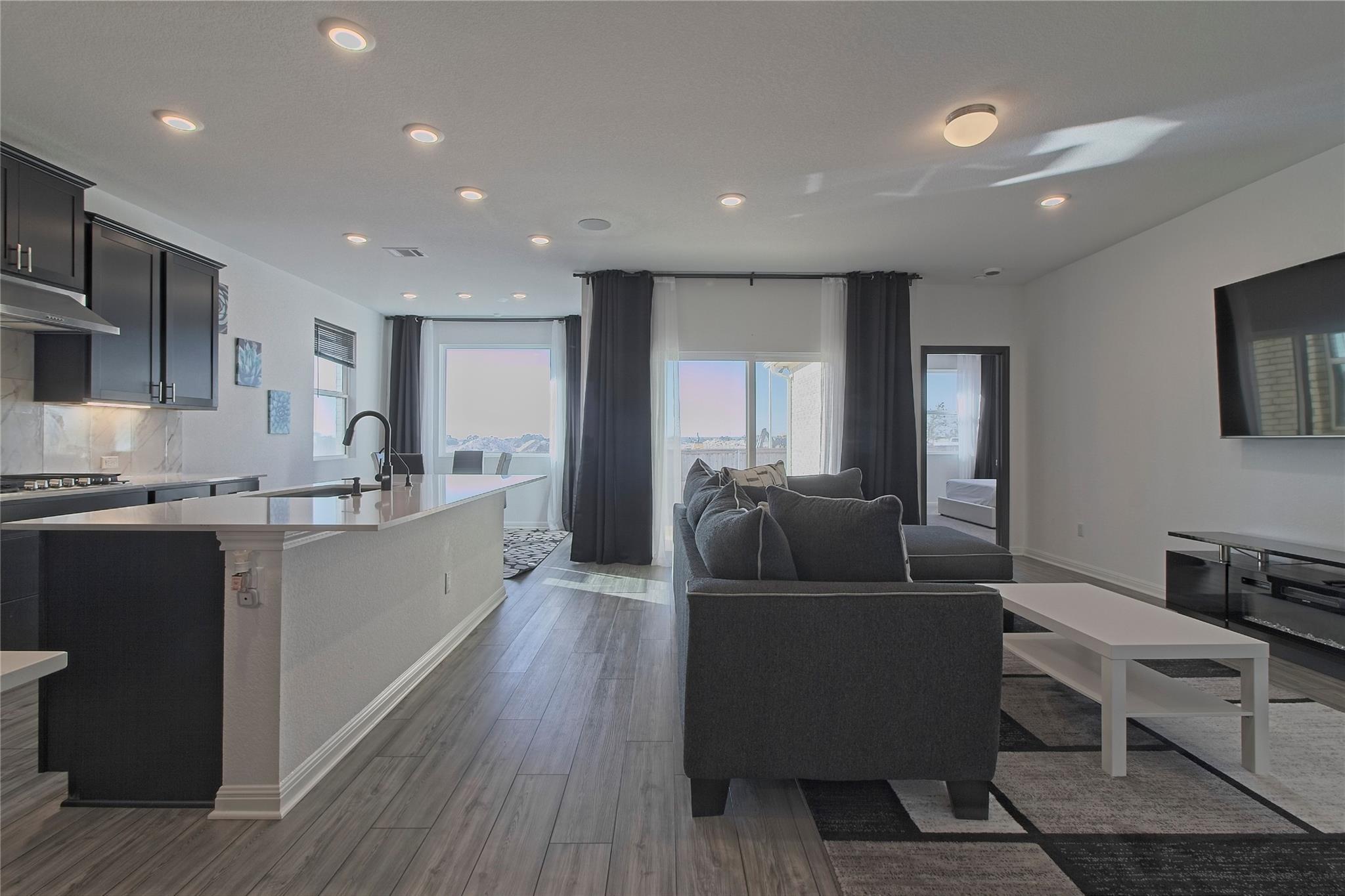 113 Rocking R Ct, Georgetown, TX 78633