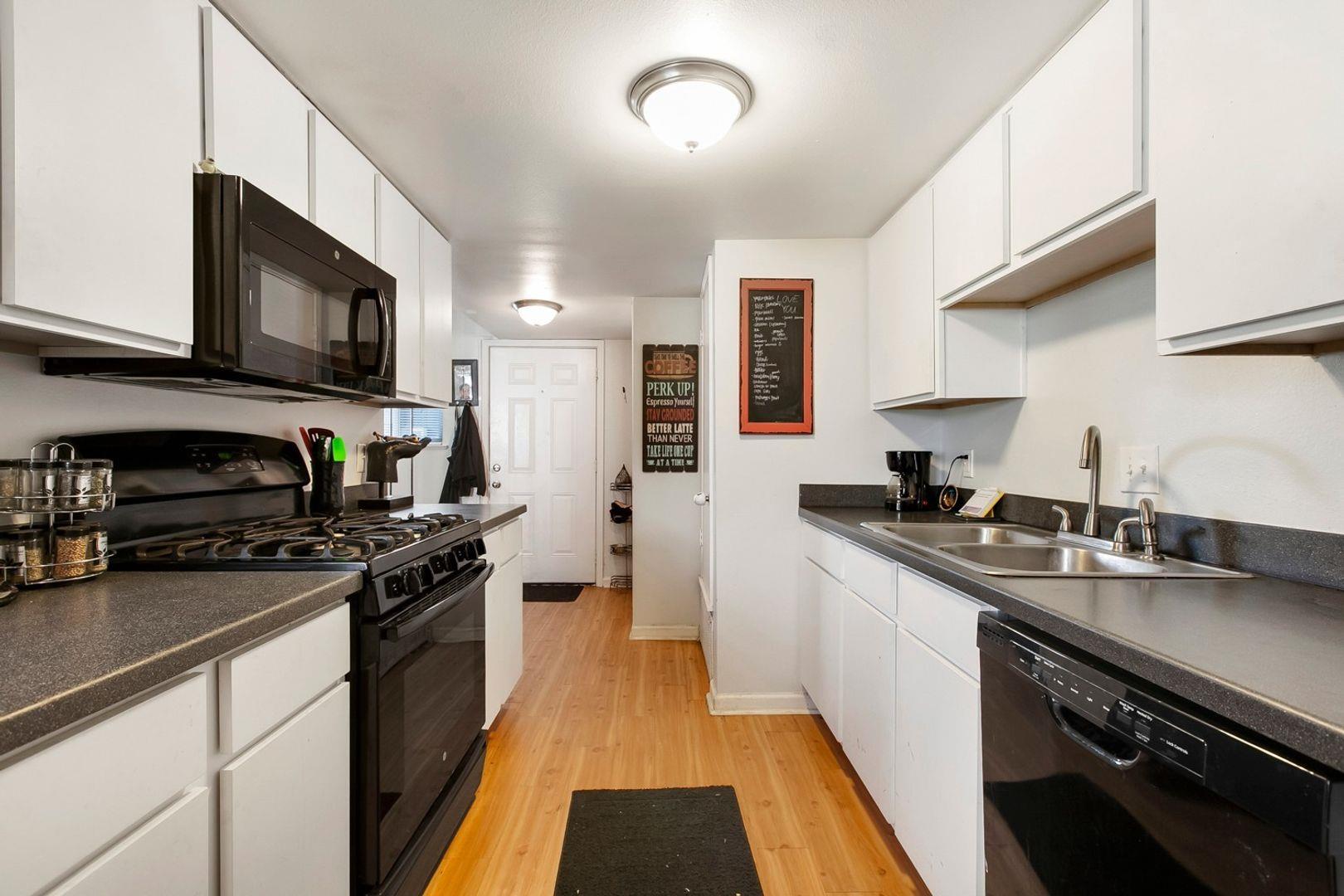 2301 Ohlen Rd # 101, Austin, TX 78757