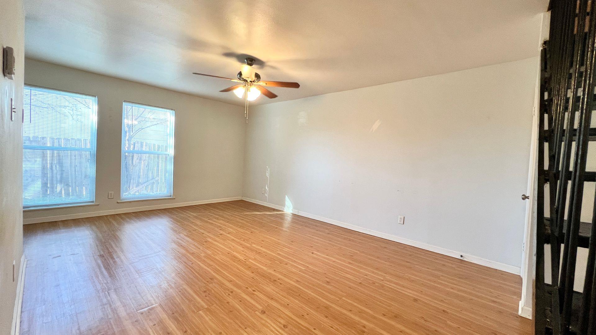 2301 Ohlen Rd # 101, Austin, TX 78757