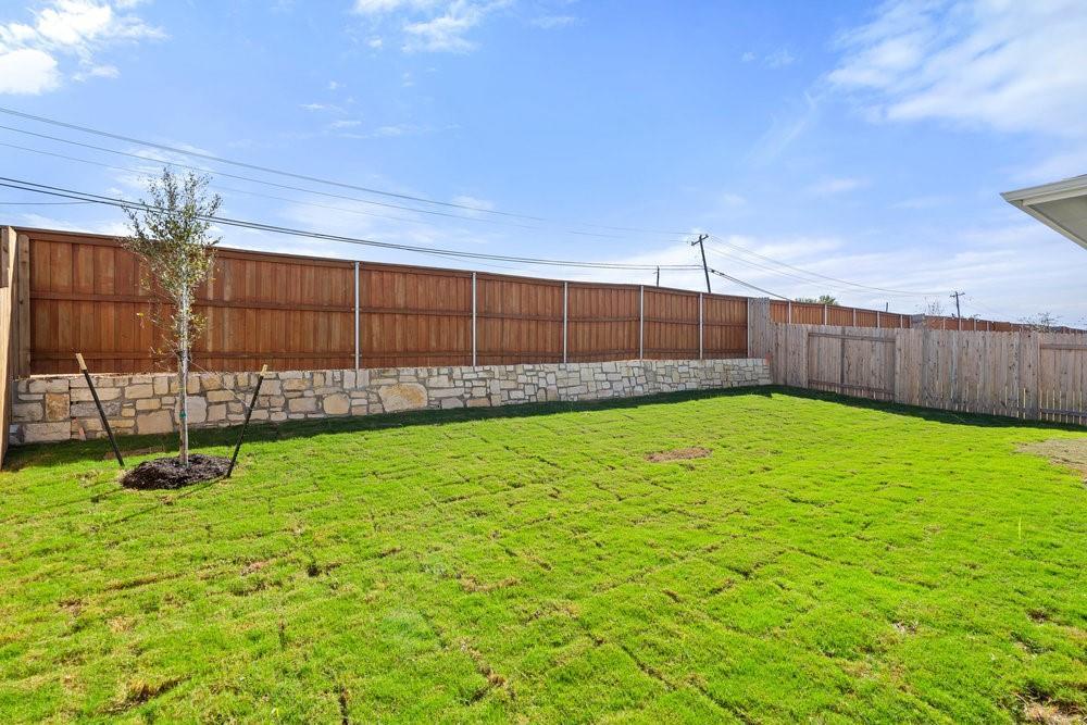 668 Backstays Loop, Kyle, TX 78640