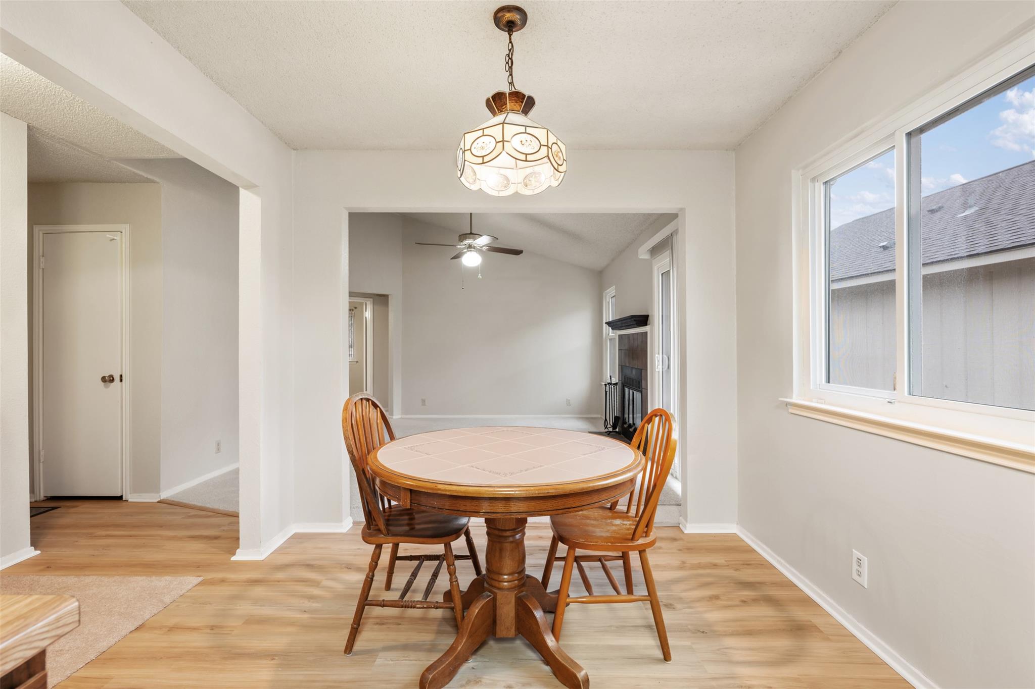 1100 Fairlawn Cv, Round Rock, TX 78664