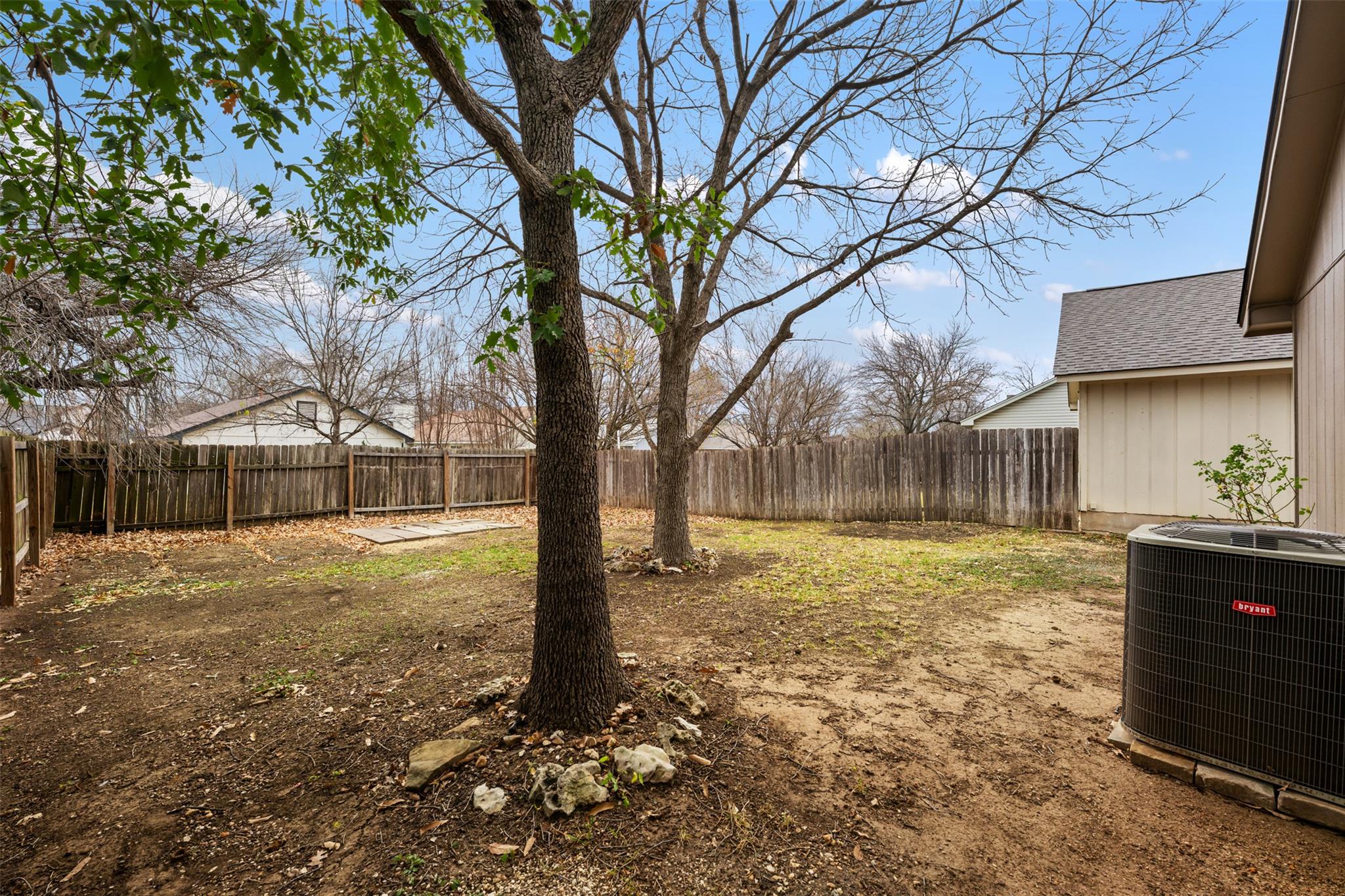 1100 Fairlawn Cv, Round Rock, TX 78664