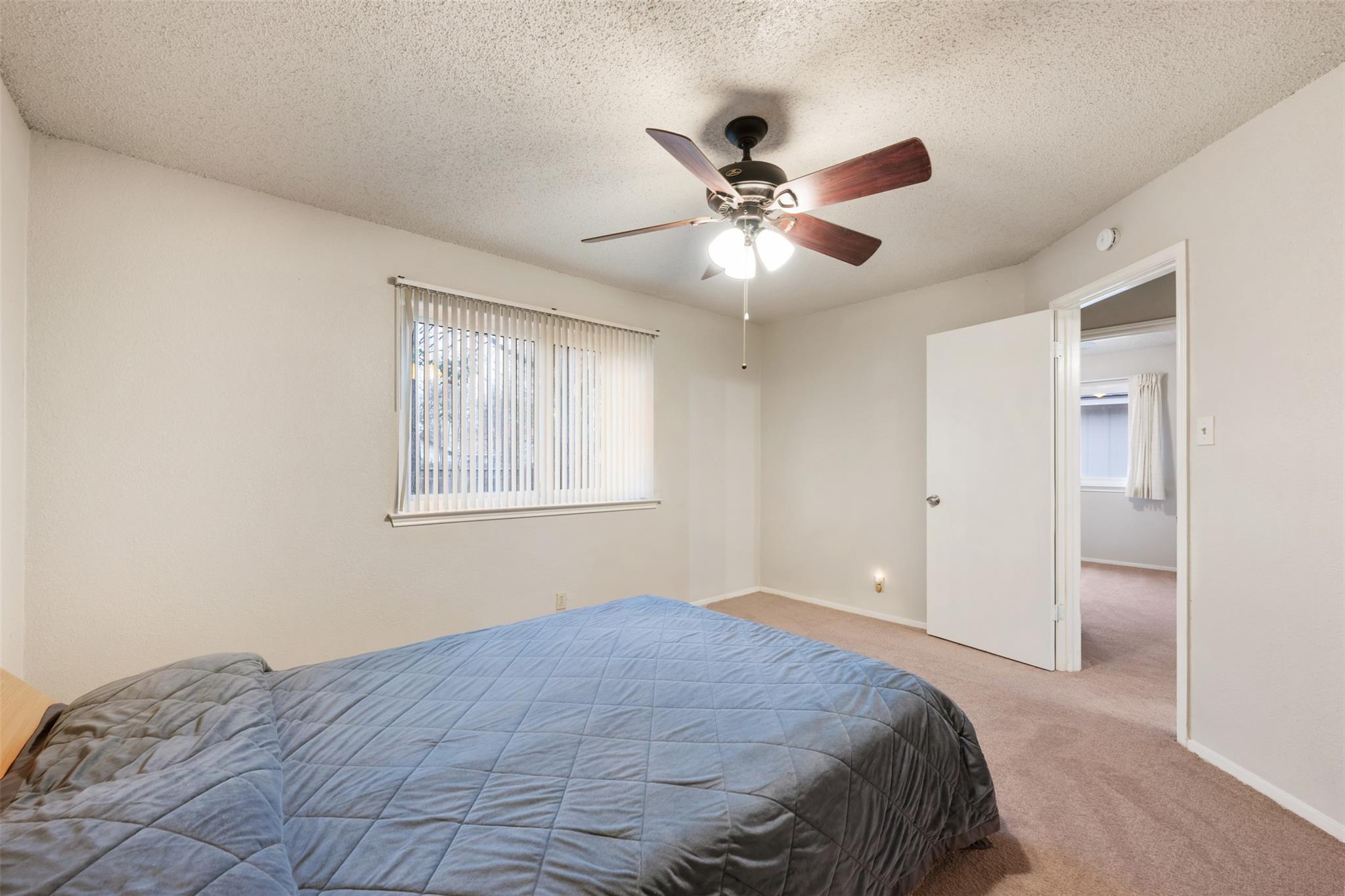 1100 Fairlawn Cv, Round Rock, TX 78664