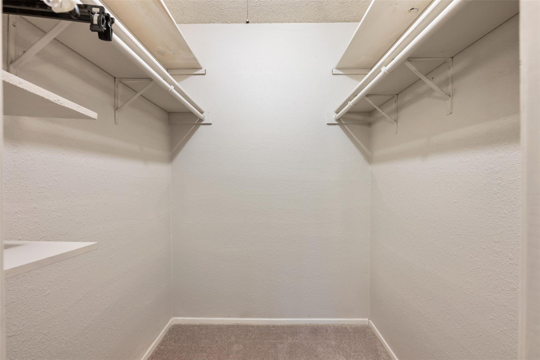 1100 Fairlawn Cv, Round Rock, TX 78664