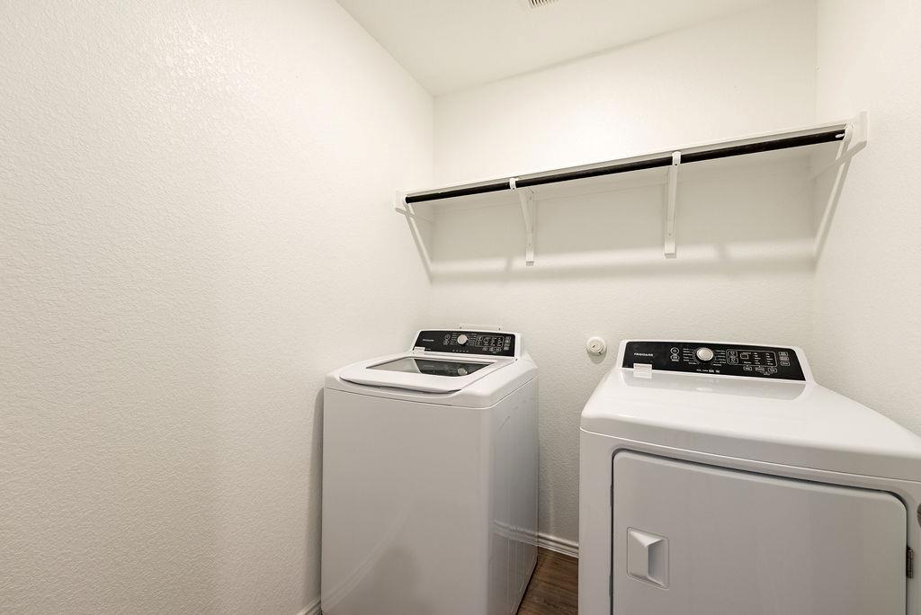 319 Alamito Ave, Kyle, TX 78640