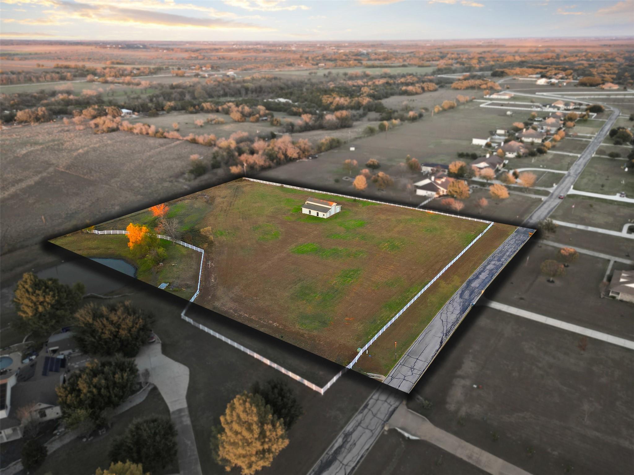 233 Courtnees Way, Georgetown, TX 78626