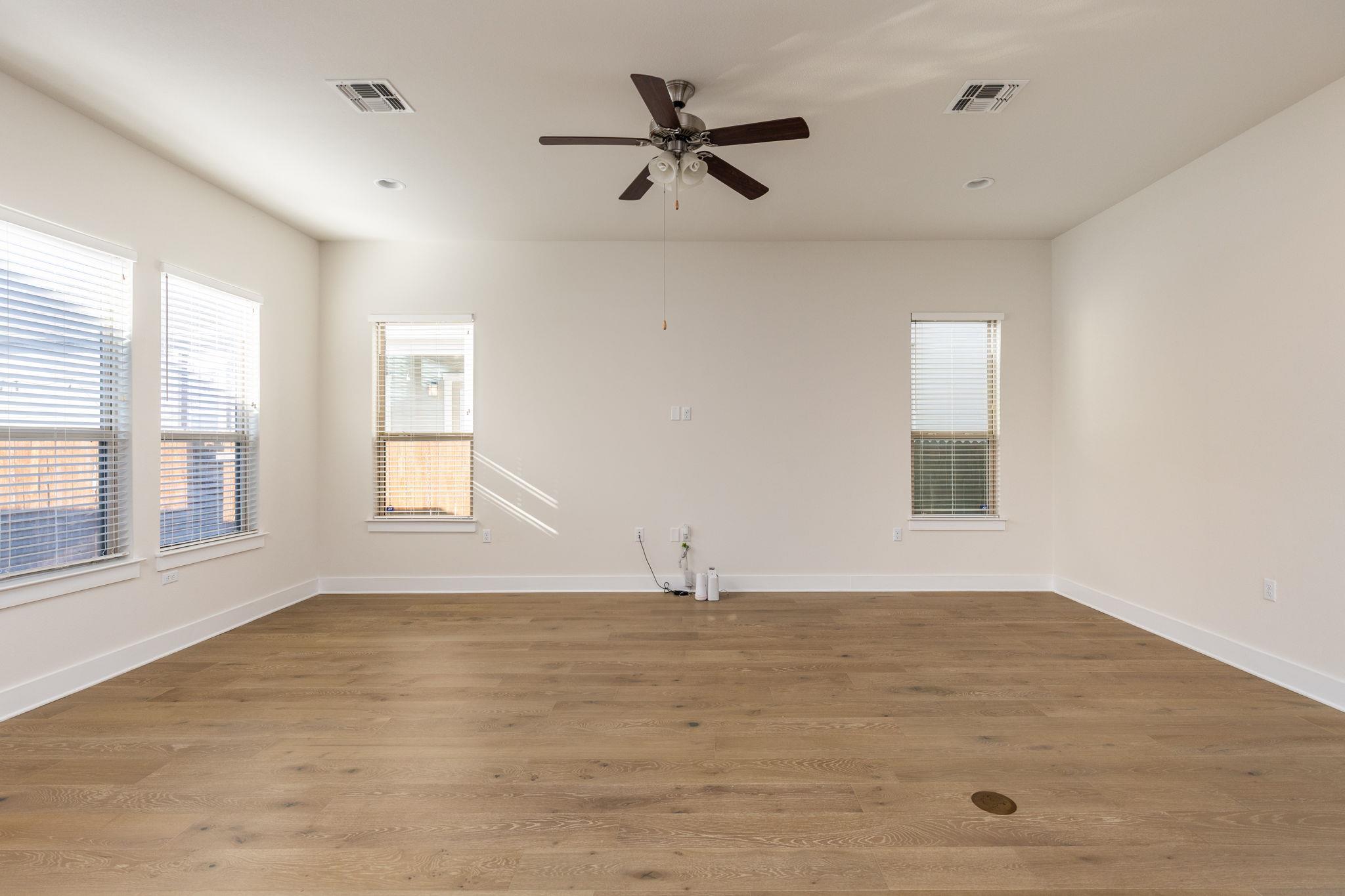 2401 McBee St, Austin, TX 78723