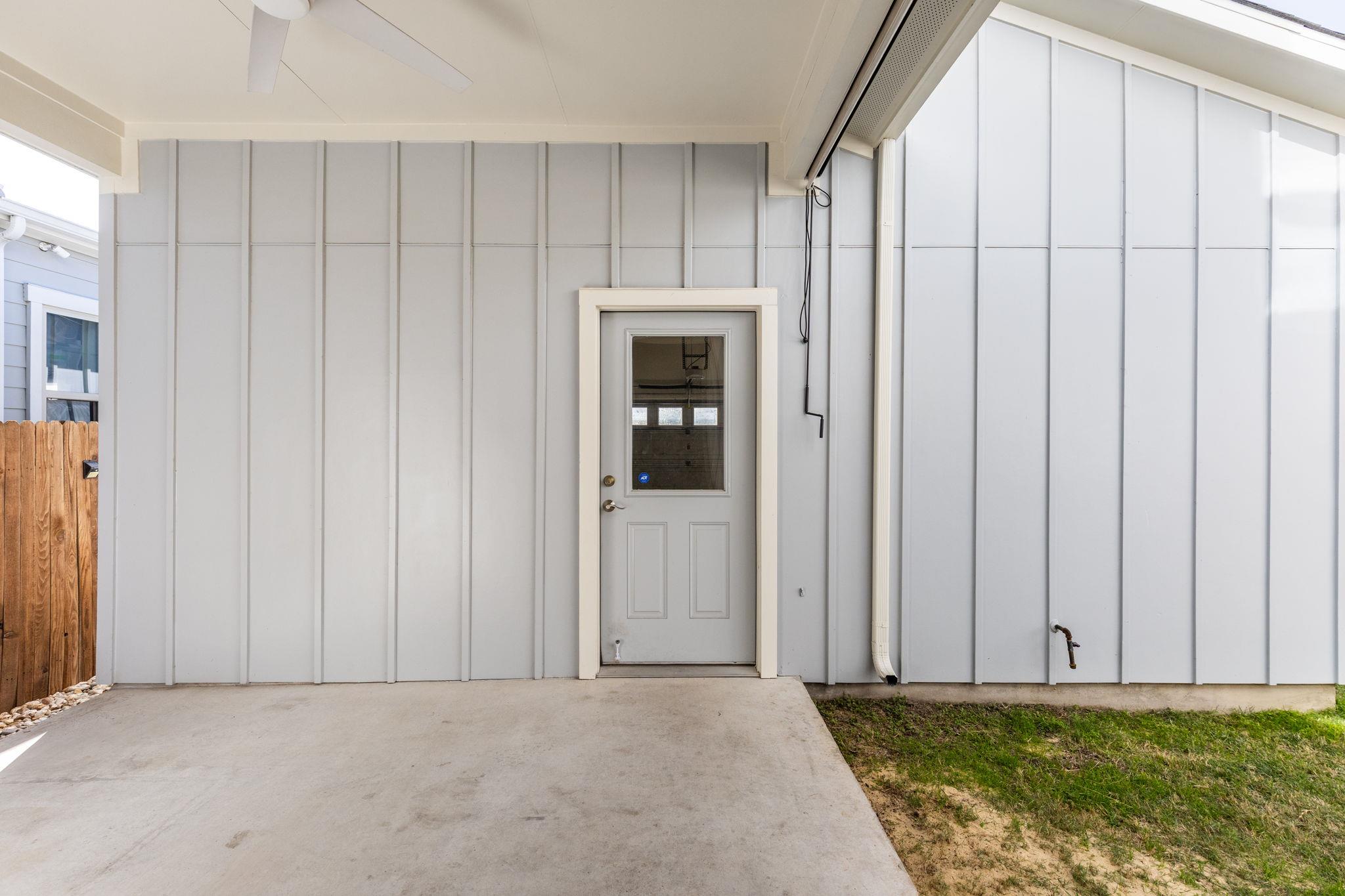 2401 McBee St, Austin, TX 78723