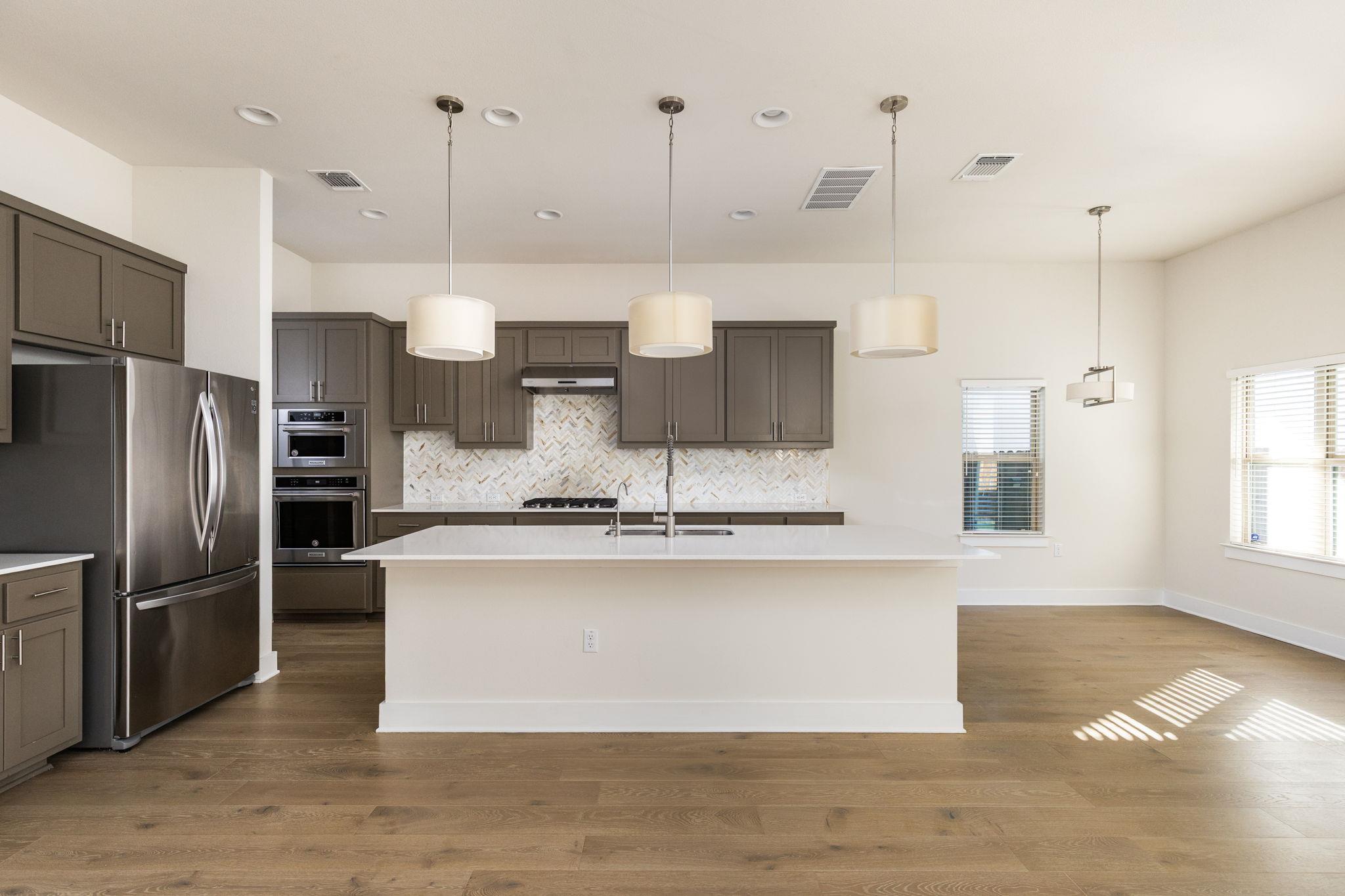 2401 McBee St, Austin, TX 78723