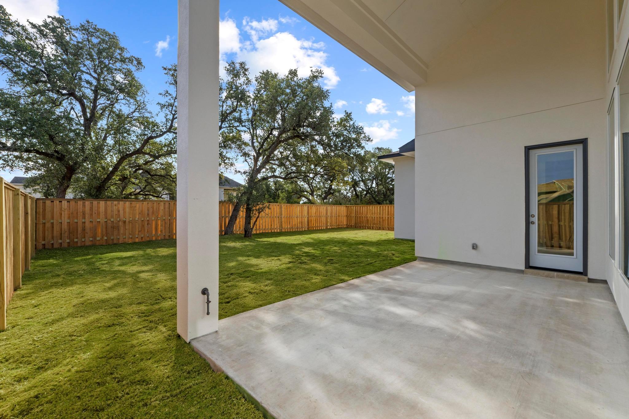 308 Lightstone Dr, Georgetown, TX 78633