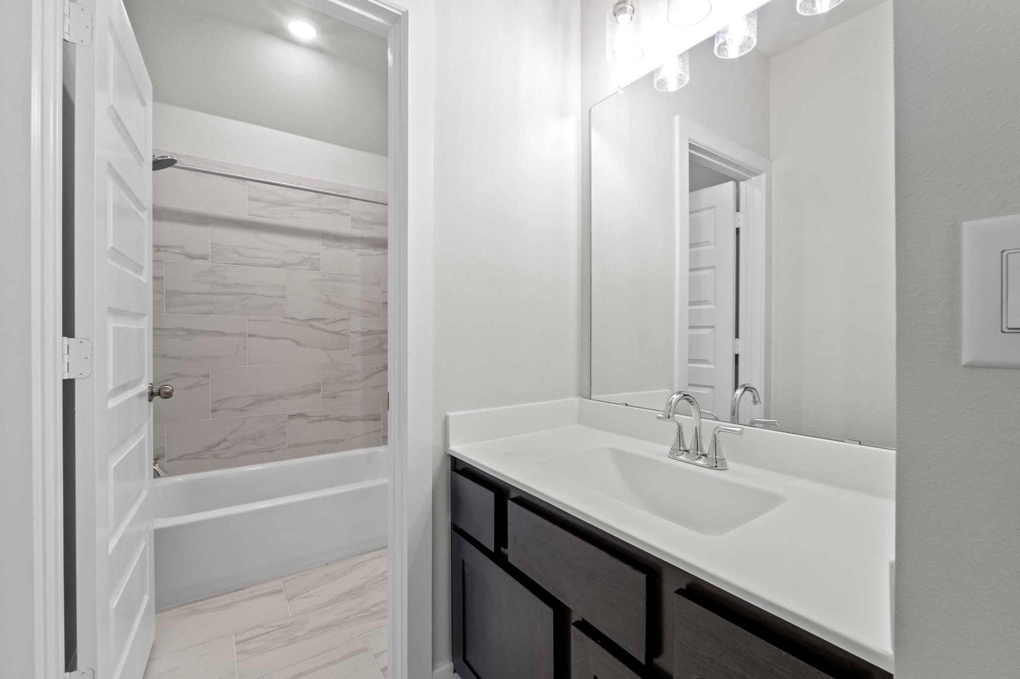 308 Lightstone Dr, Georgetown, TX 78633