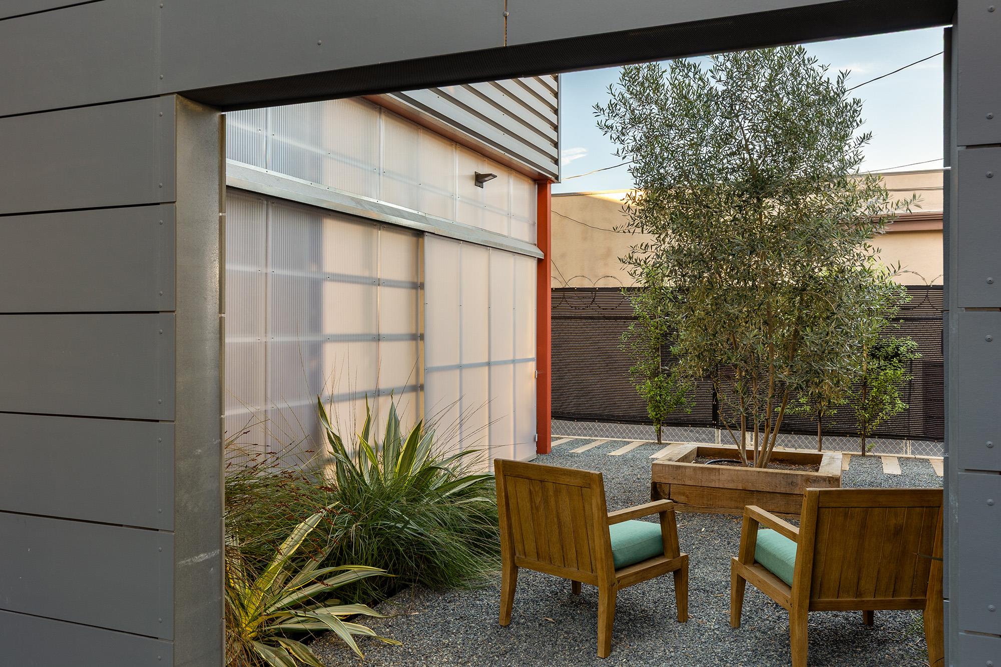 161 N Garden, Out of State, CA 93001