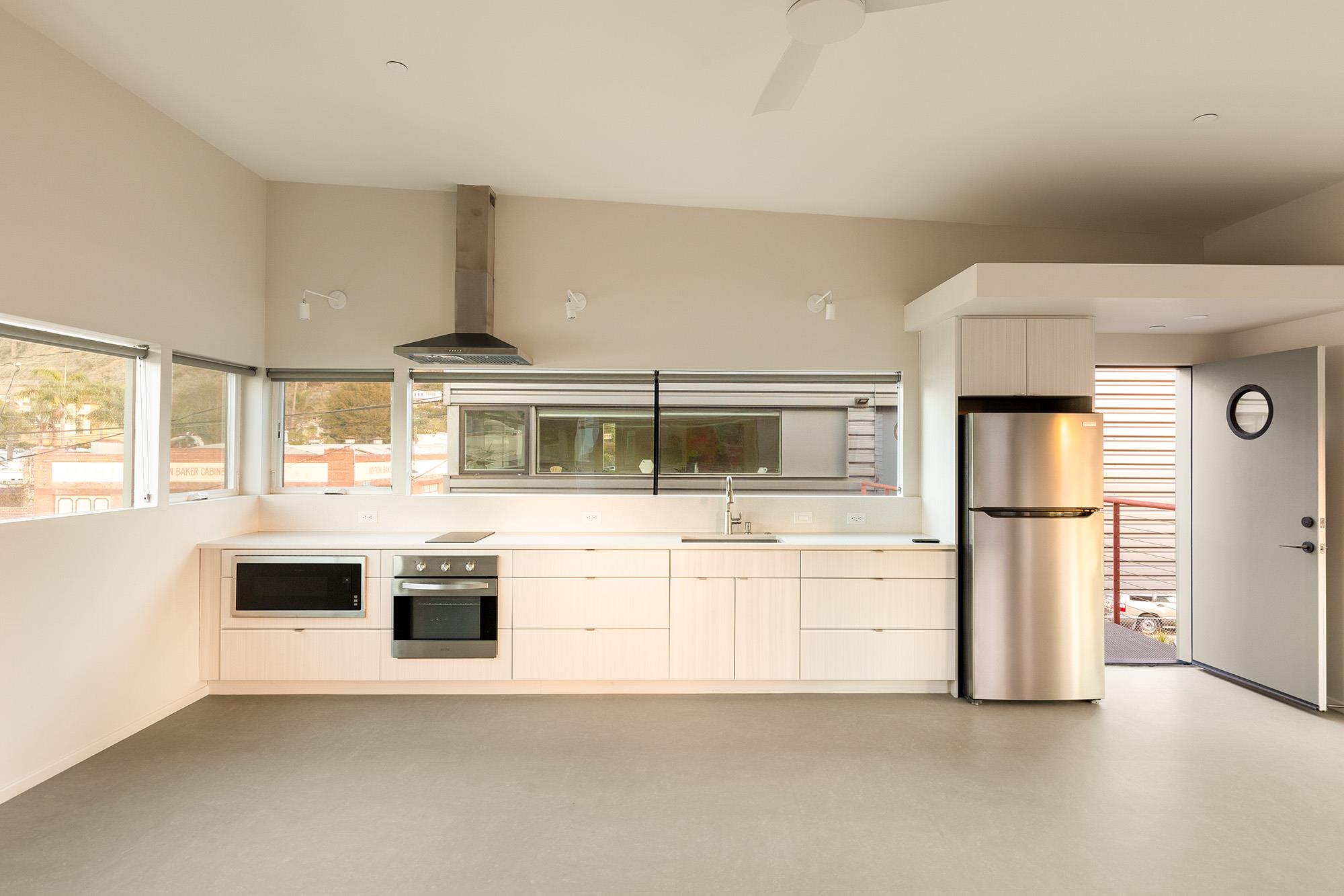 161 N Garden, Out of State, CA 93001