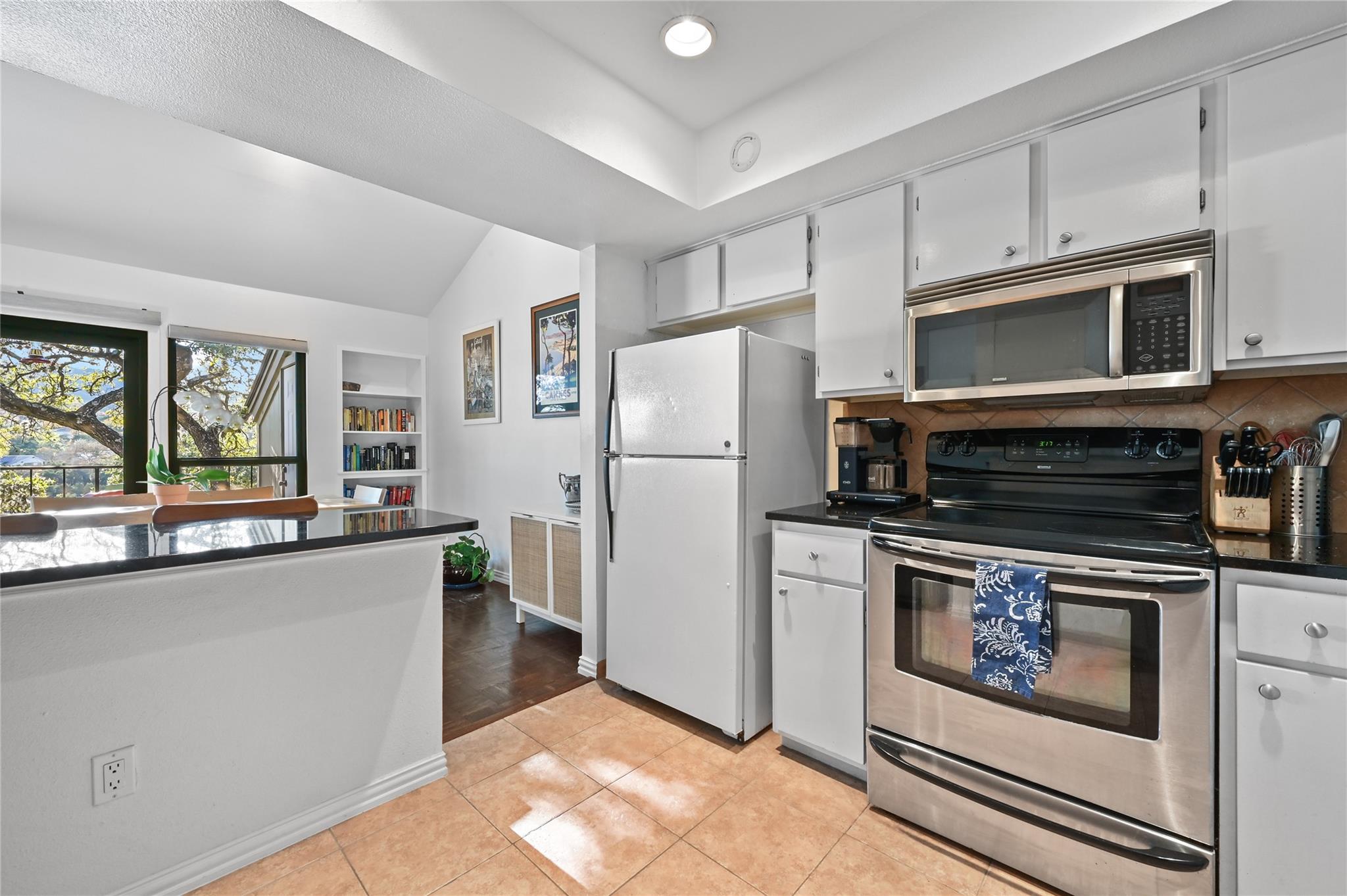 1821 Westlake Dr # 109, Austin, TX 78746