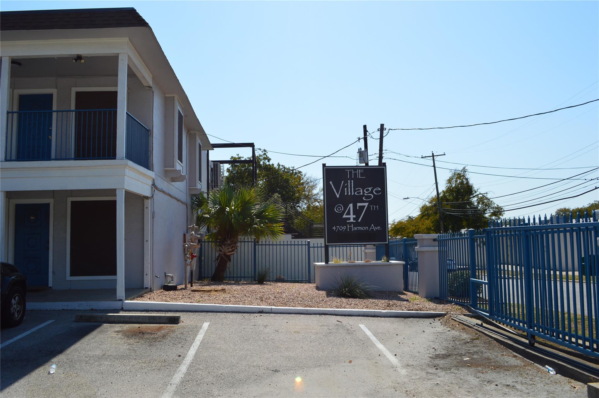 4709 Harmon Ave # 413, Austin, TX 78751