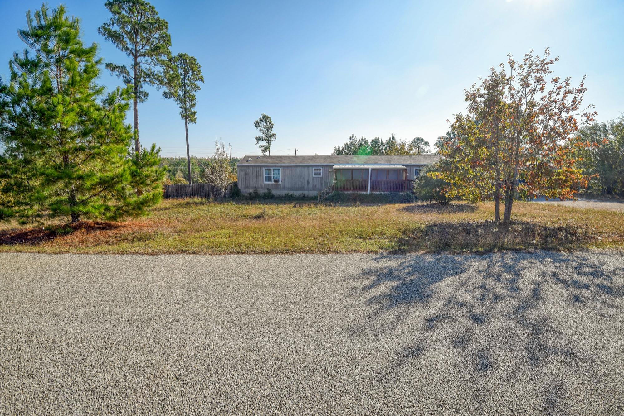 106 Lakewood Dr, Bastrop, TX 78602