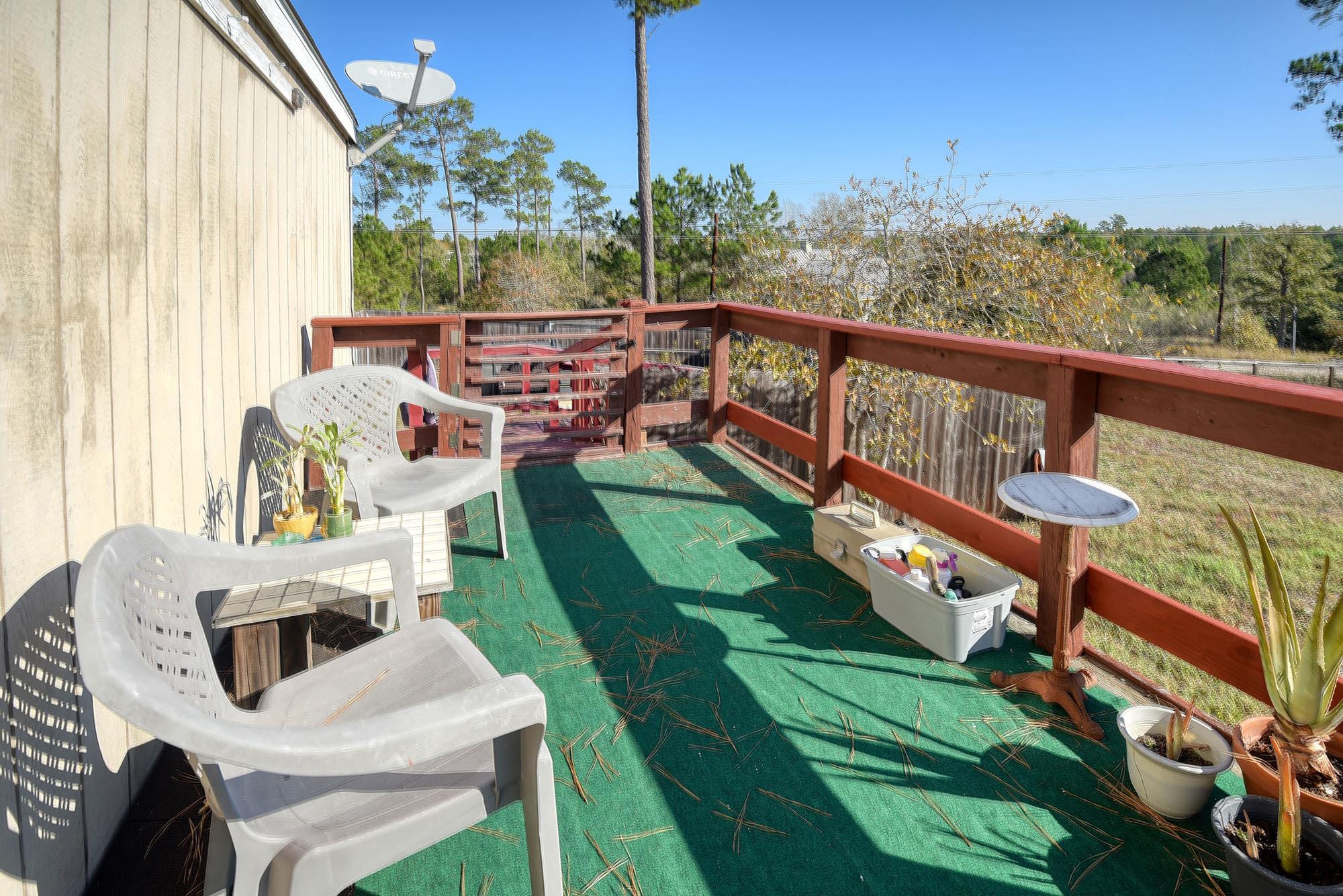 106 Lakewood Dr, Bastrop, TX 78602