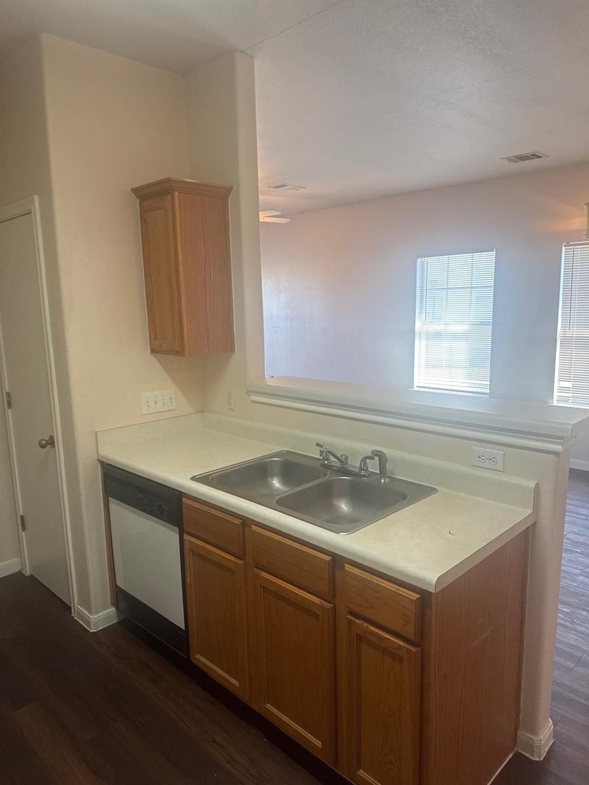 2831 Southampton Way, Round Rock, TX 78664