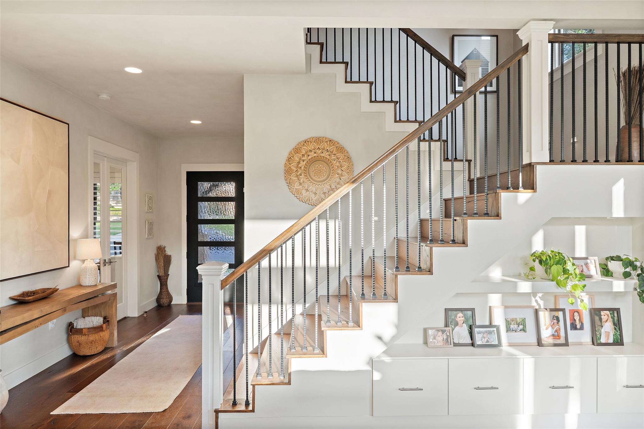 1002 Meriden Ln, Austin, TX 78703