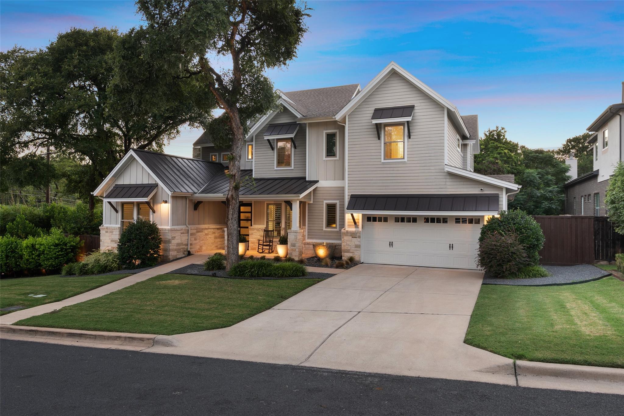 1002 Meriden Ln, Austin, TX 78703