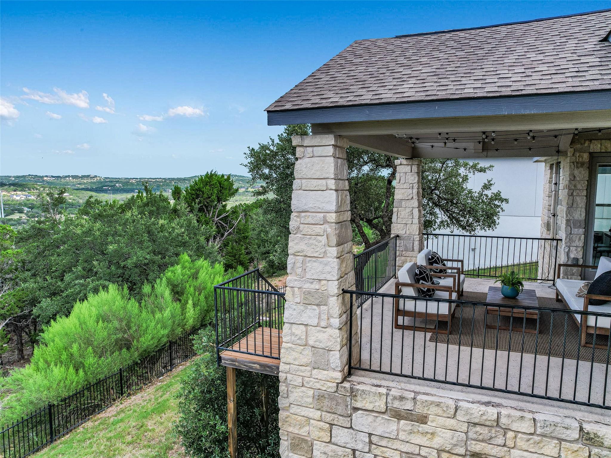 2610 Sunset Vista Cir # 16, Spicewood, TX 78669