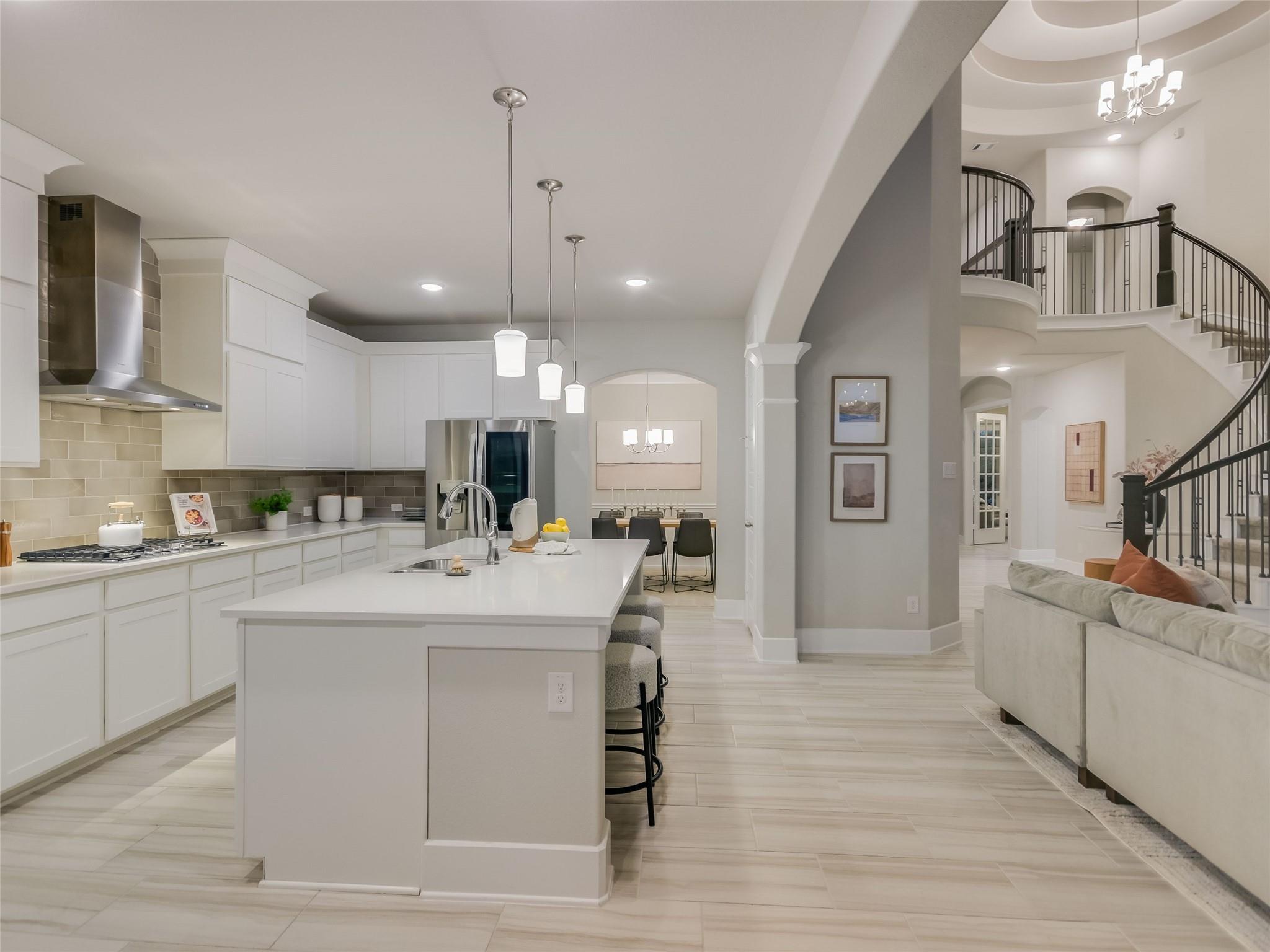 2610 Sunset Vista Cir # 16, Spicewood, TX 78669