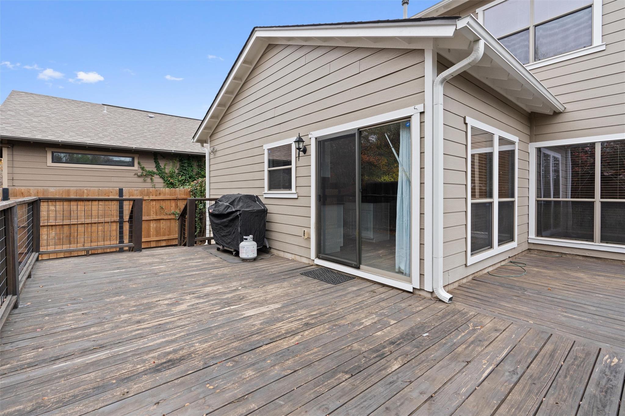 2240 Independence Dr # A83, Austin, TX 78745