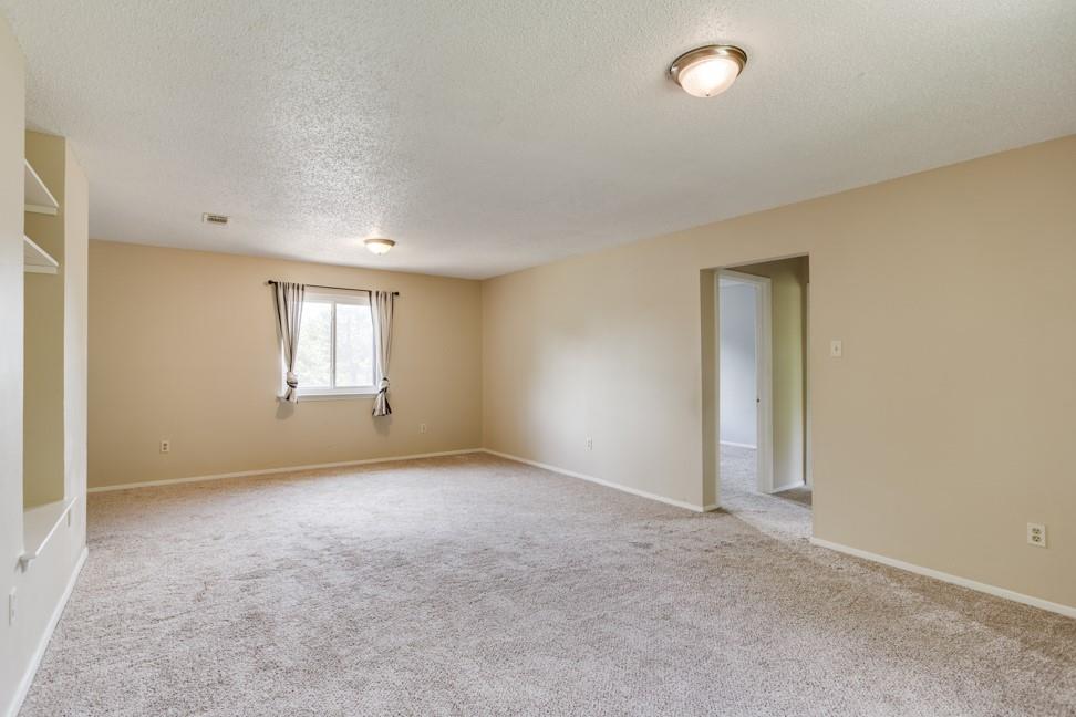 11227 Henge Dr, Austin, TX 78759