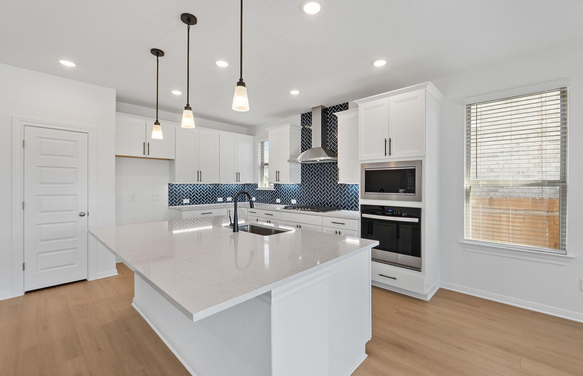 133 Darlington Ct, Liberty Hill, TX 78642