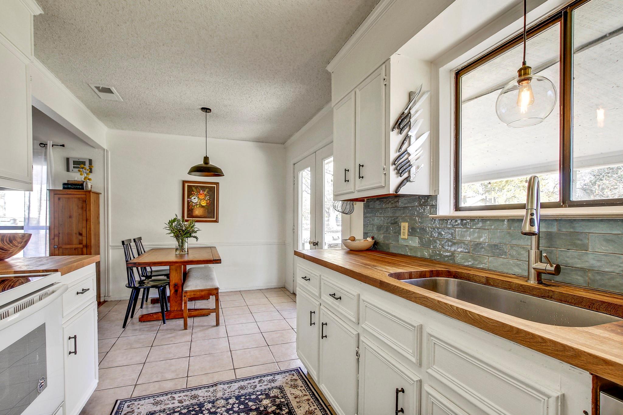 50109 Flintrock Dr, Georgetown, TX 78626