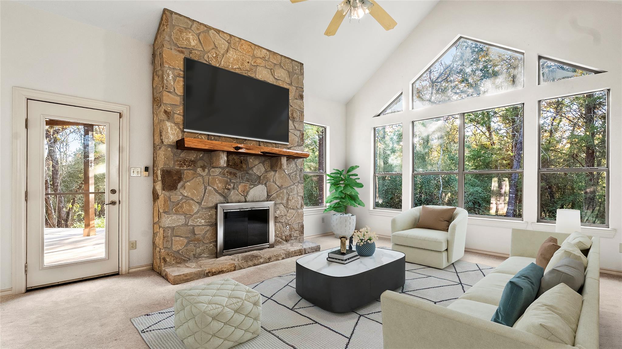 315 Arbors Cir, Elgin, TX 78621