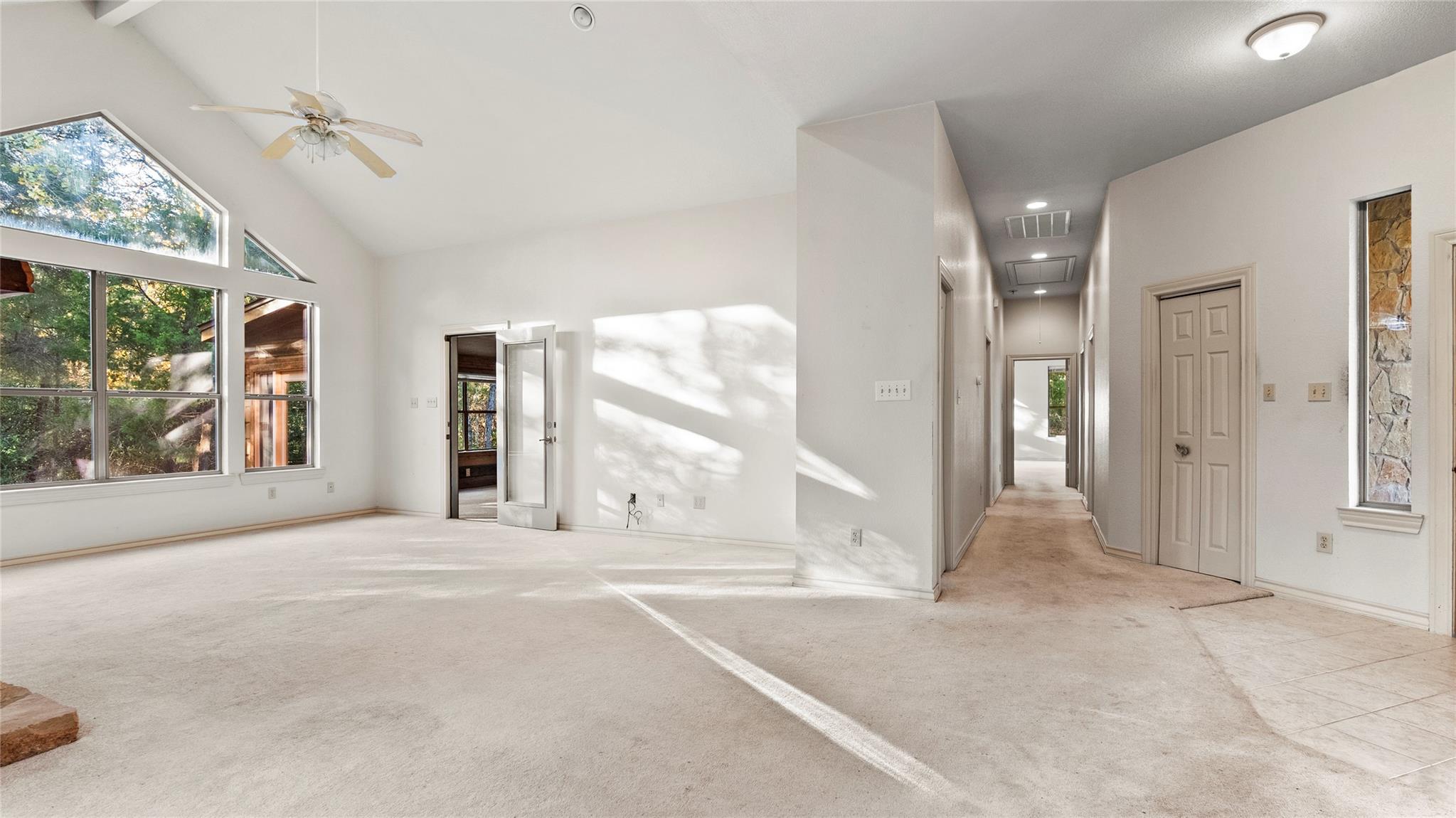 315 Arbors Cir, Elgin, TX 78621