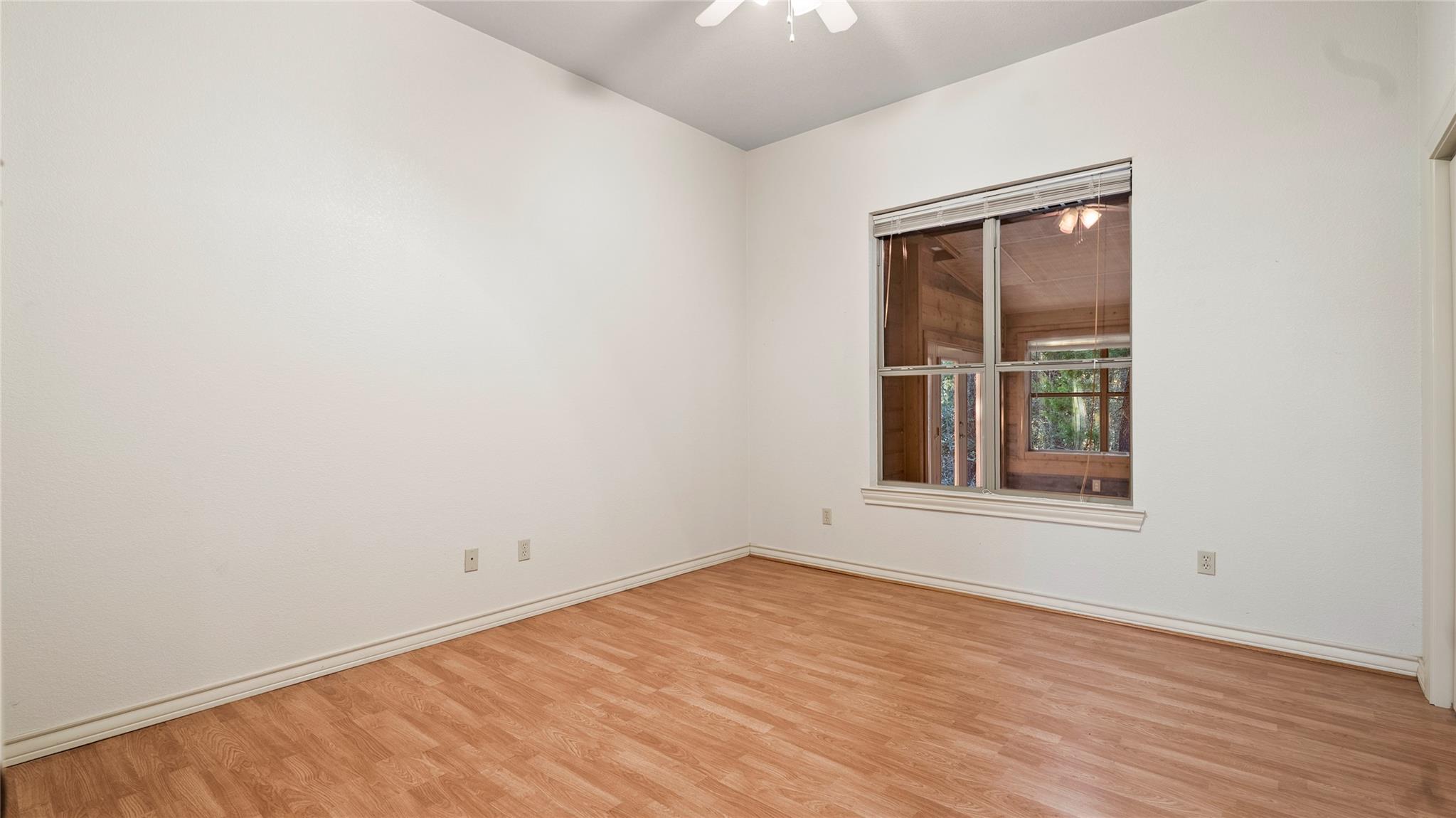 315 Arbors Cir, Elgin, TX 78621