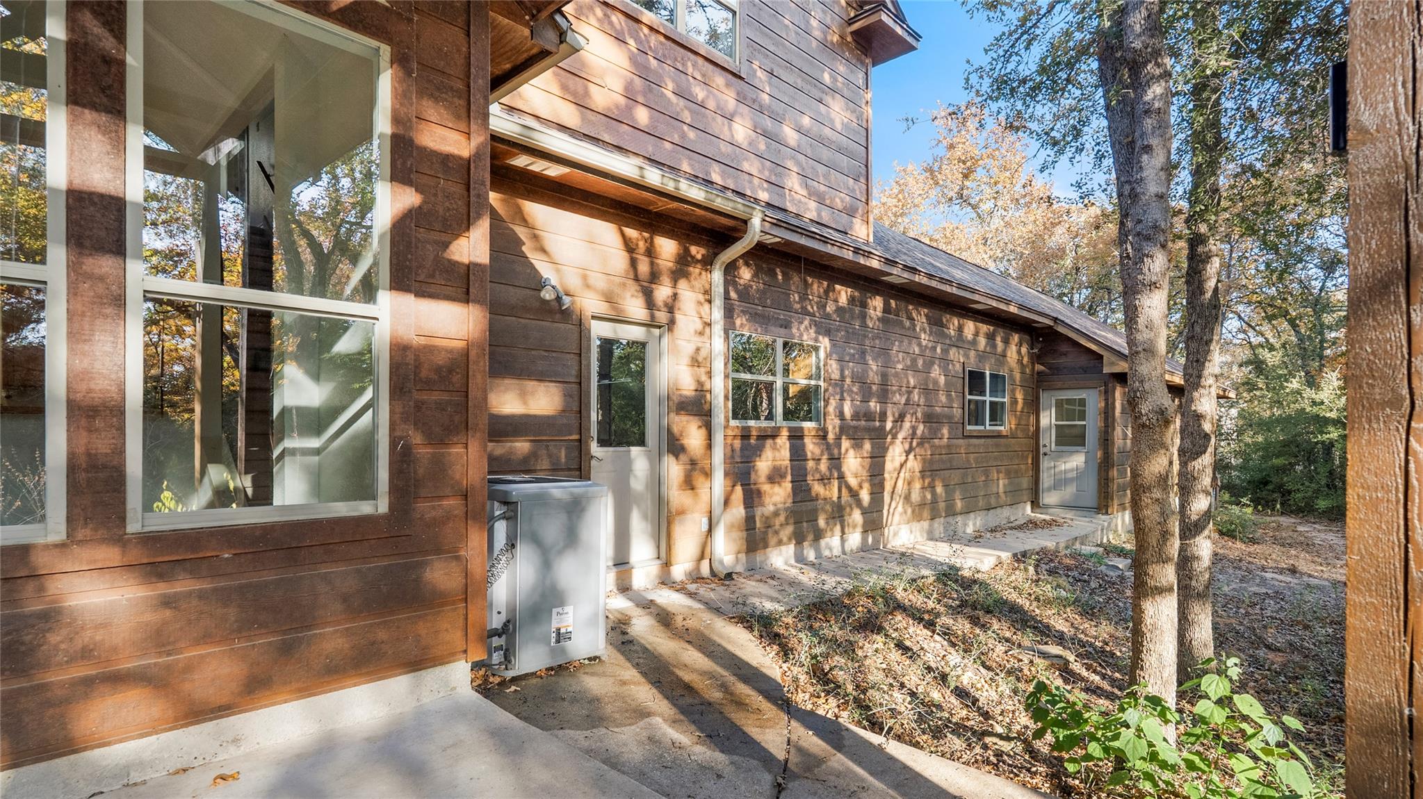 315 Arbors Cir, Elgin, TX 78621