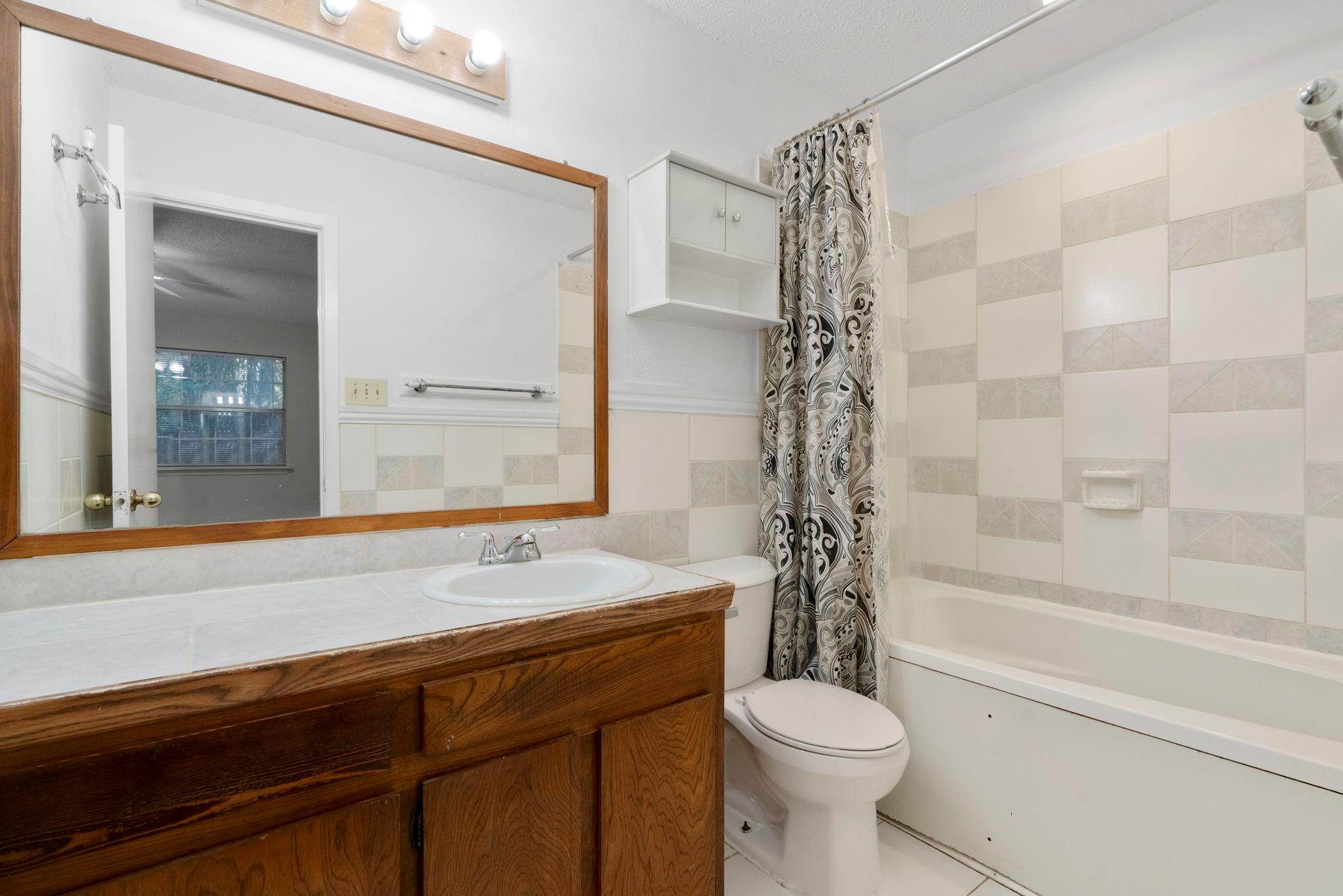 7703 Peaceful Hill Ln # B, Austin, TX 78748