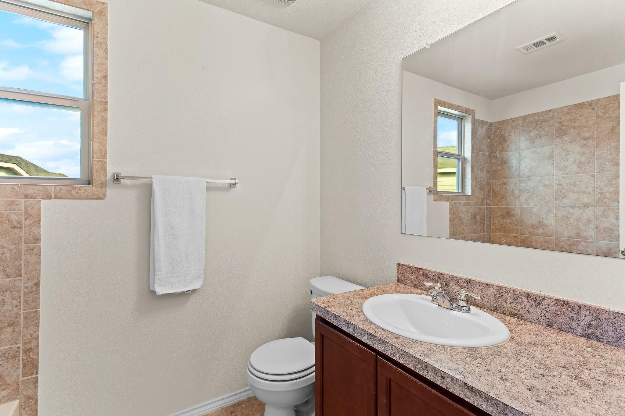 224 Circle Way # 13E, Jarrell, TX 76537