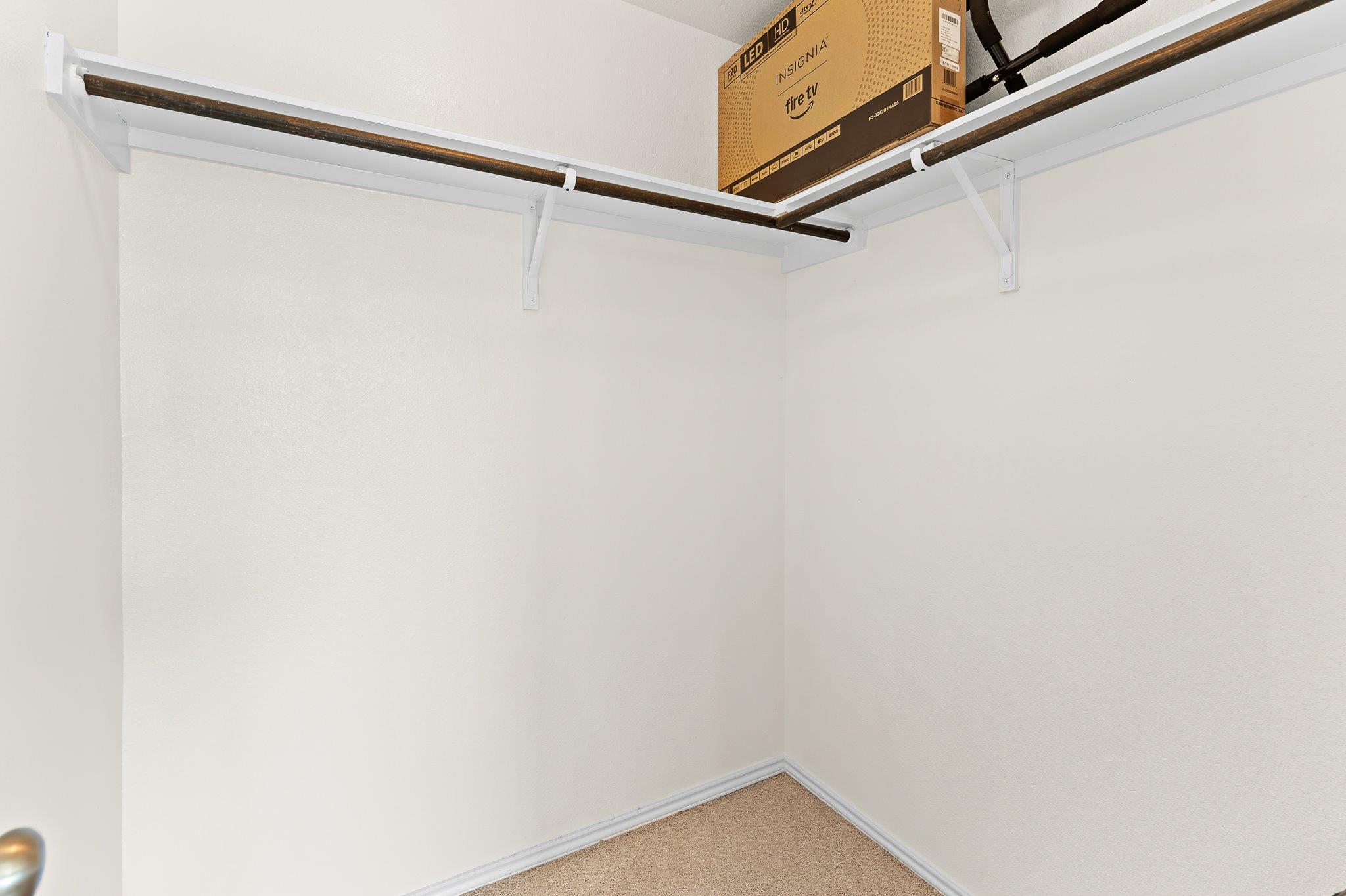 224 Circle Way # 13E, Jarrell, TX 76537